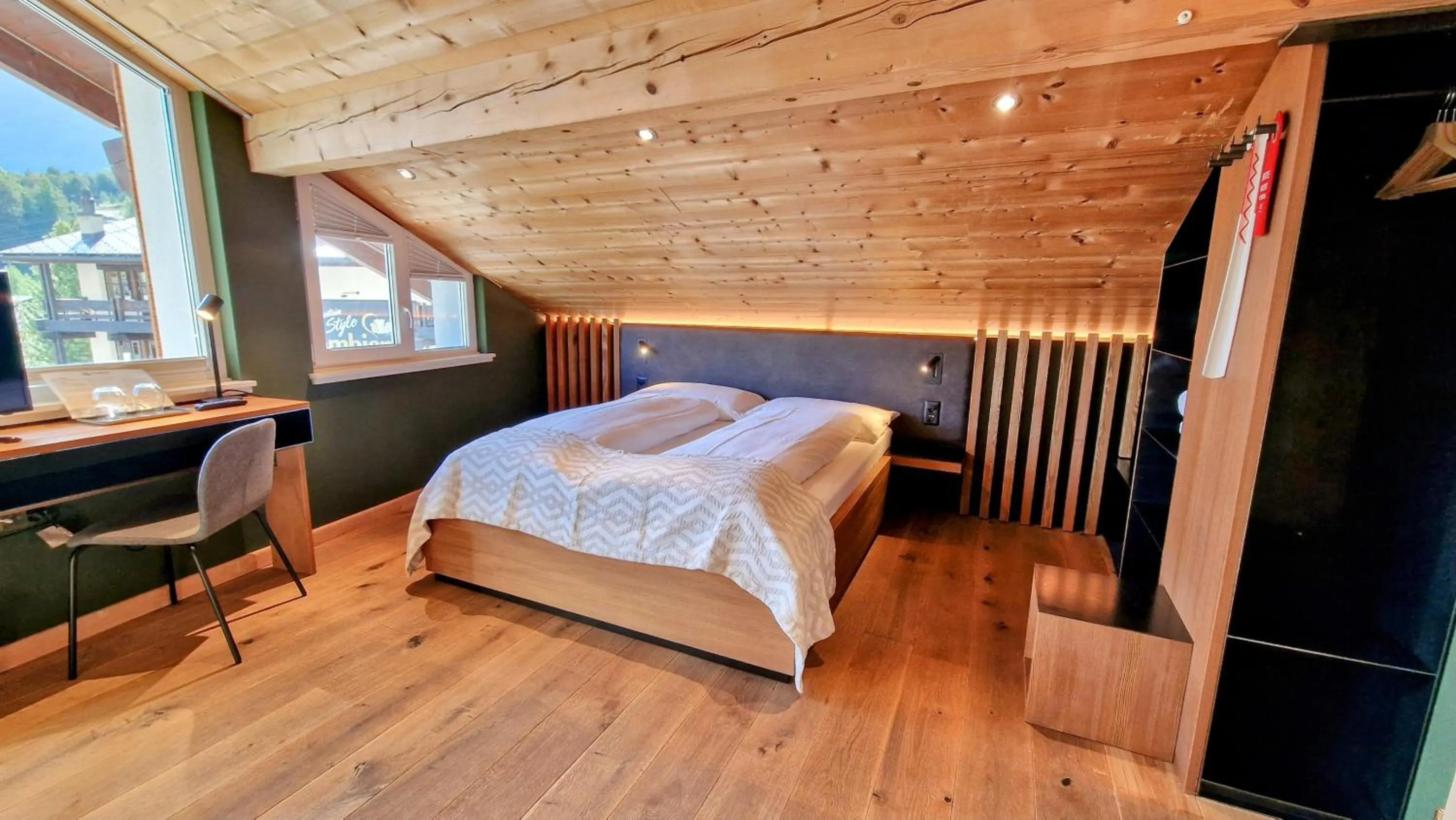 Bed in Amber Ski-in/out Hotel & Spa