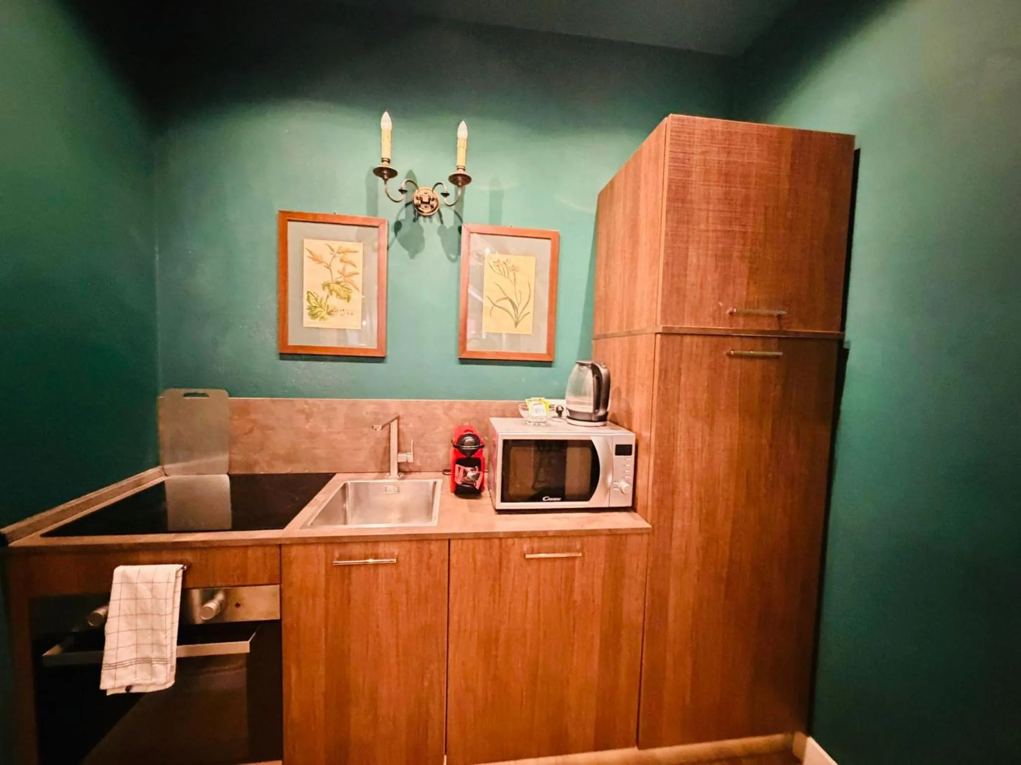 Kitchen or kitchenette in Porta Palace Apartments