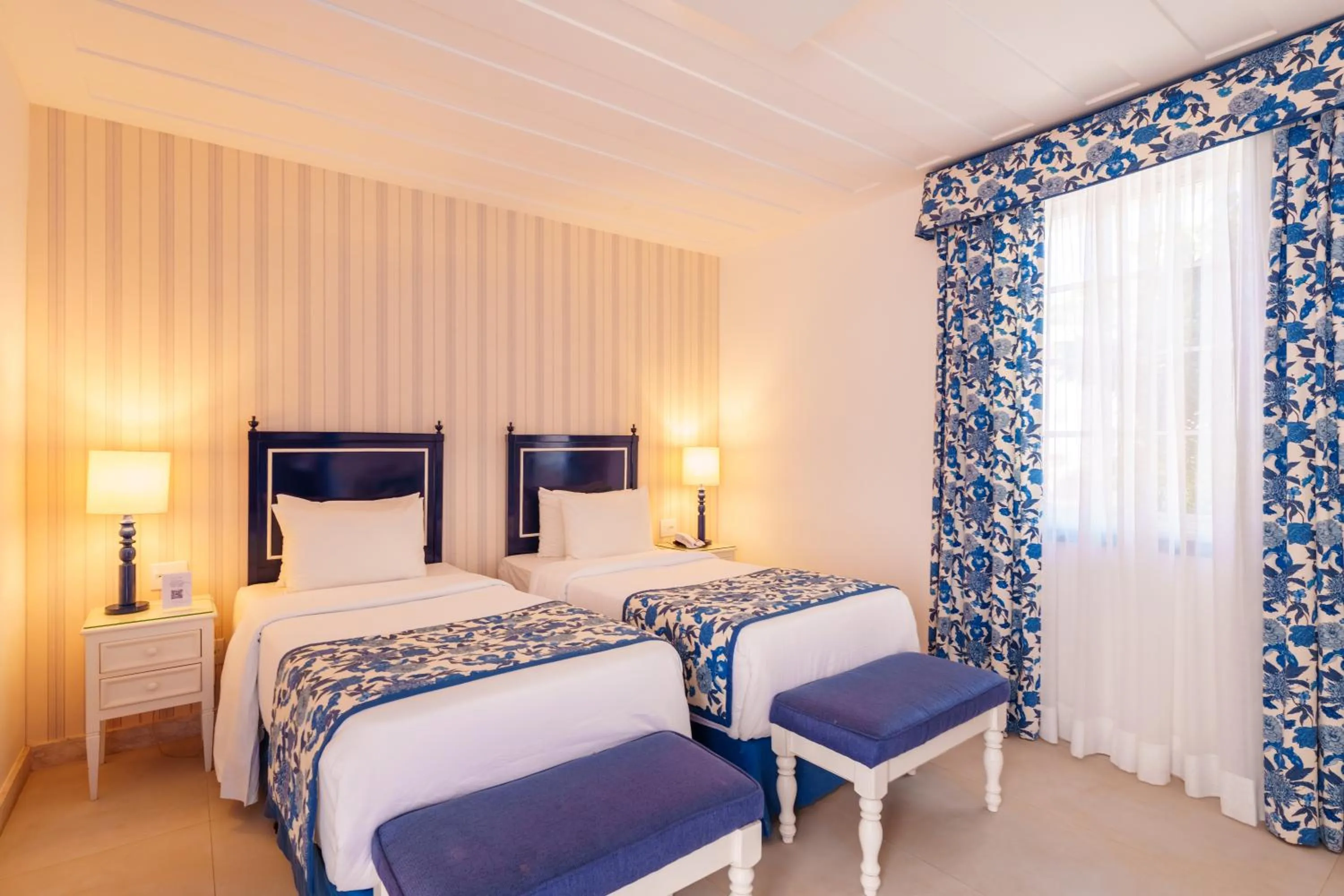 Photo of the whole room, Bed in Hotel Solar do Arco