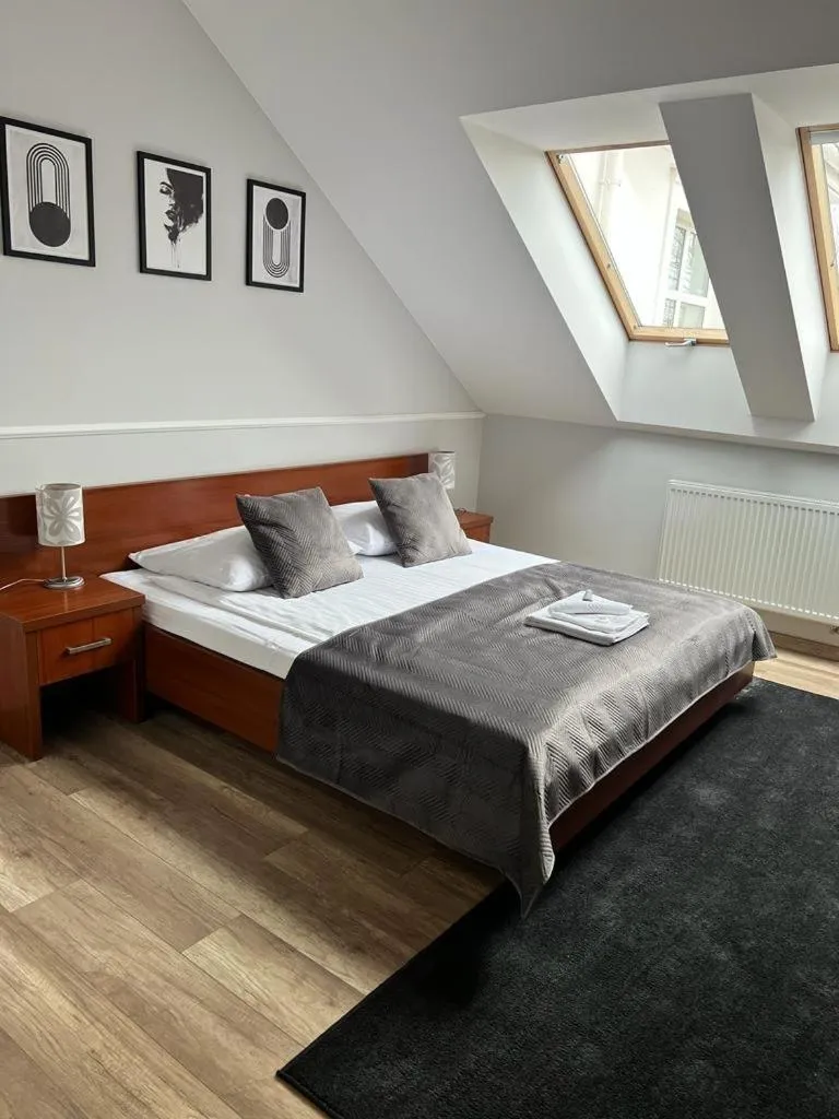 Bed in Nad Starą Nidą ***