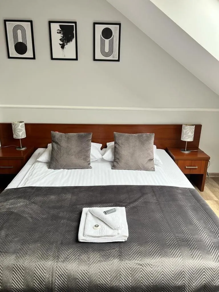 Bed in Nad Starą Nidą ***