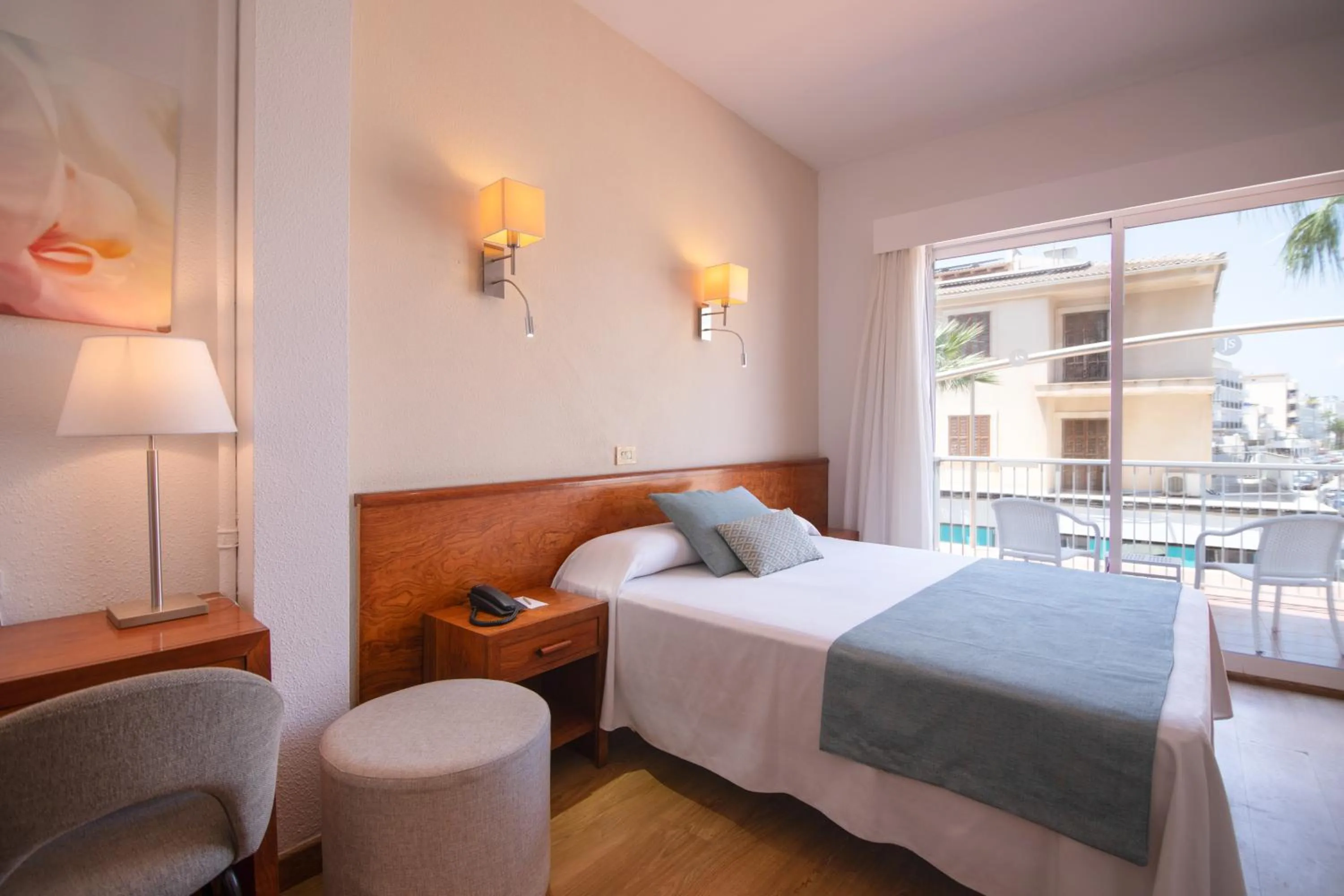 Bedroom, Bed in JS Sol de Can Picafort - Adults Only