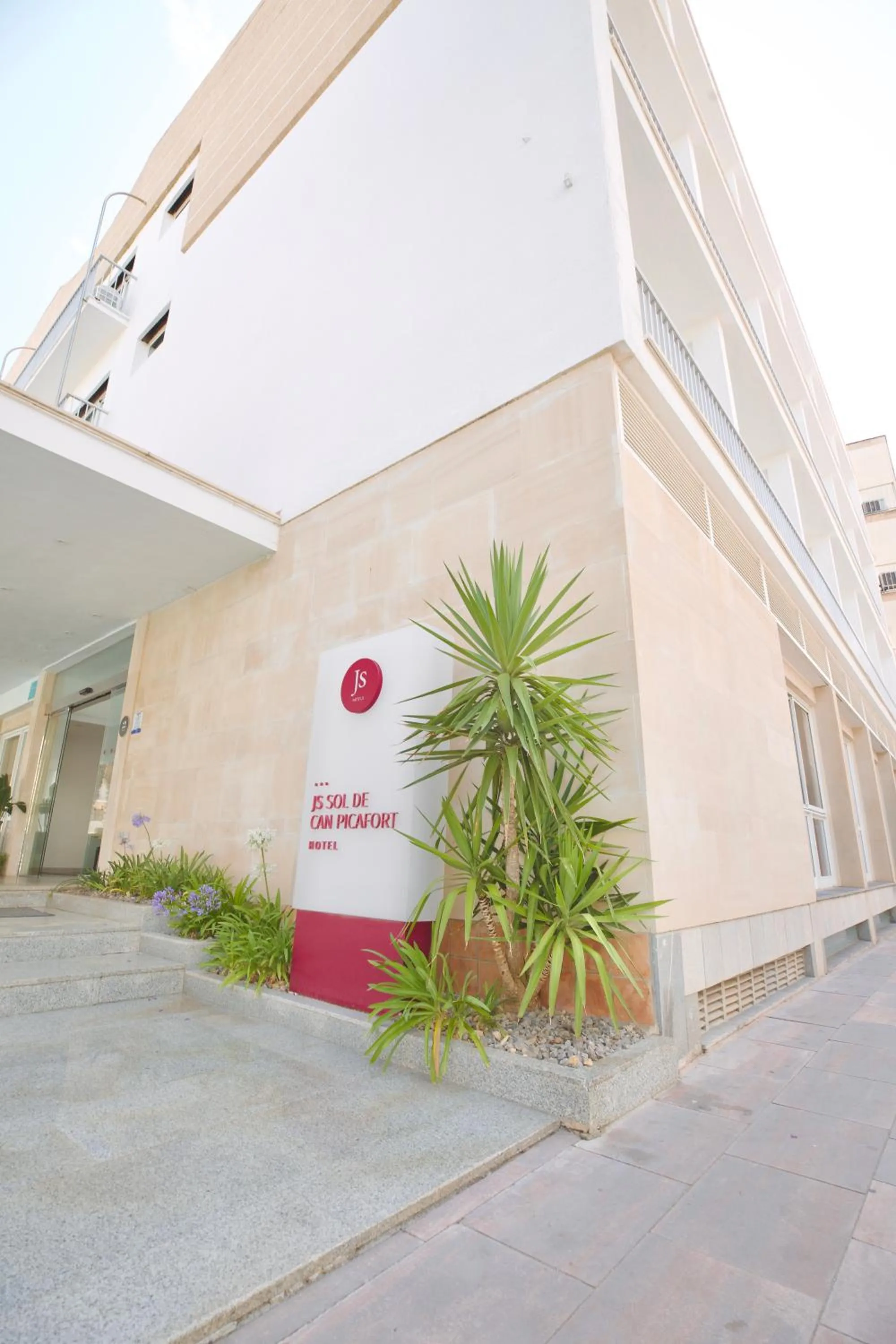 Property building in JS Sol de Can Picafort - Adults Only