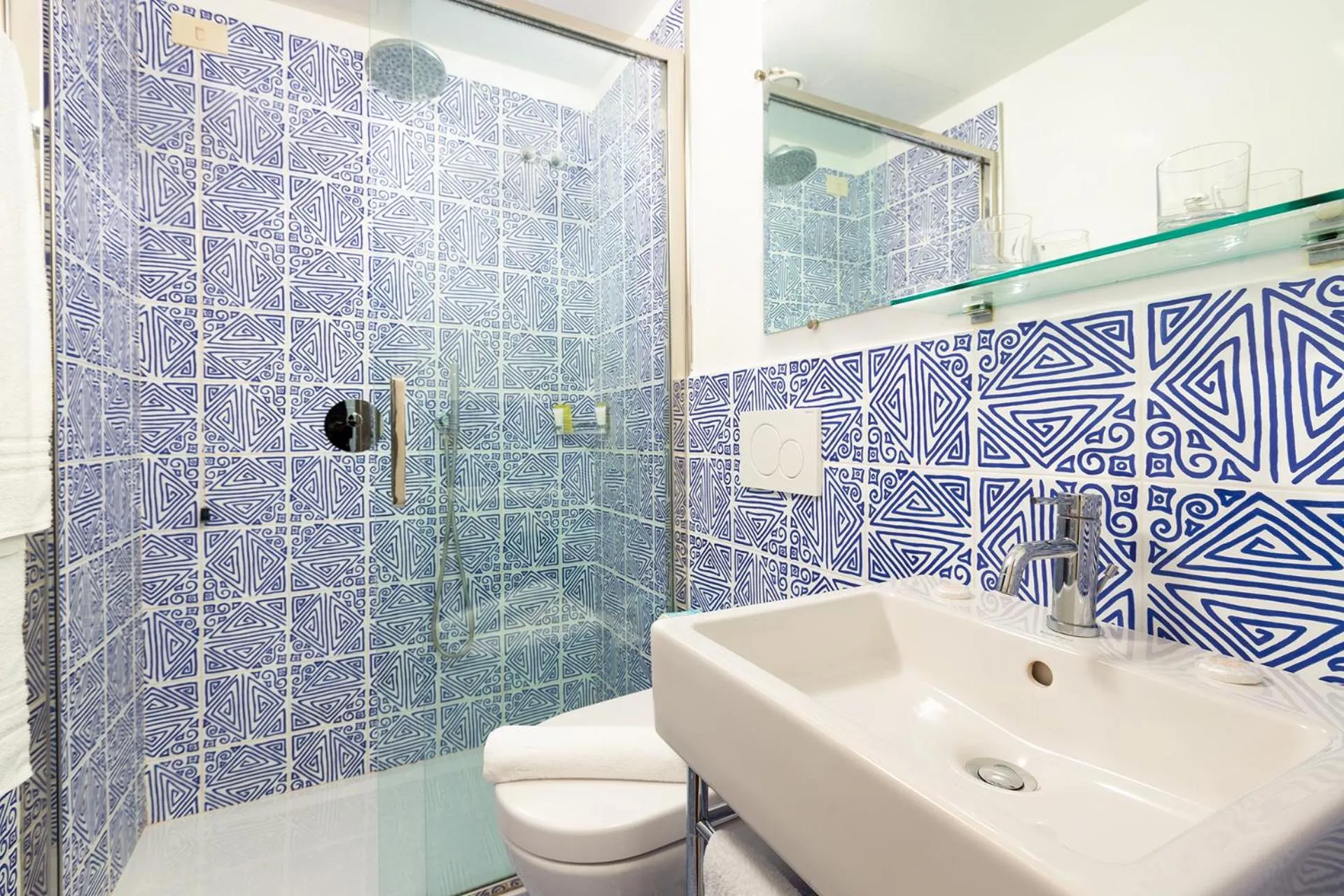 Bathroom in Albergo Il Monastero