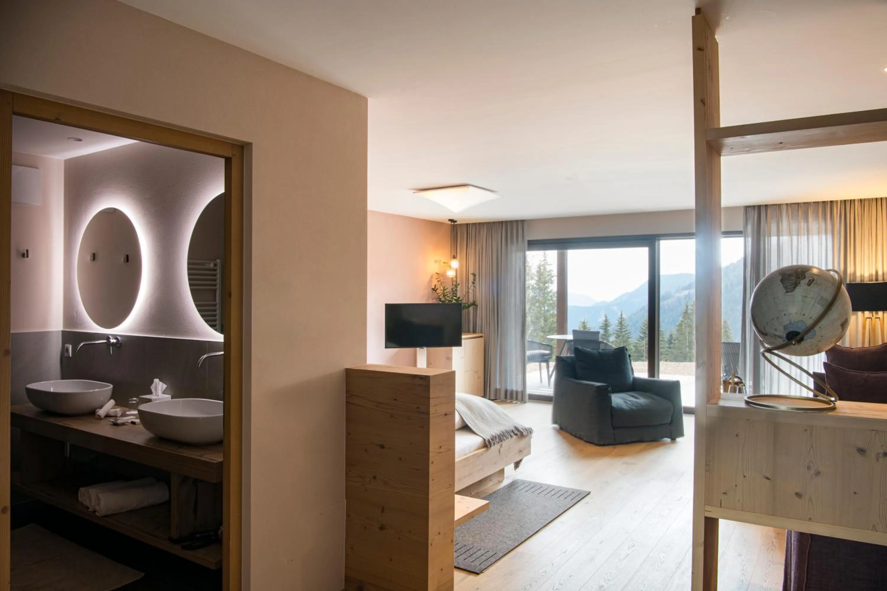 Photo of the whole room in Terra - The Magic Place Relais & Châteaux