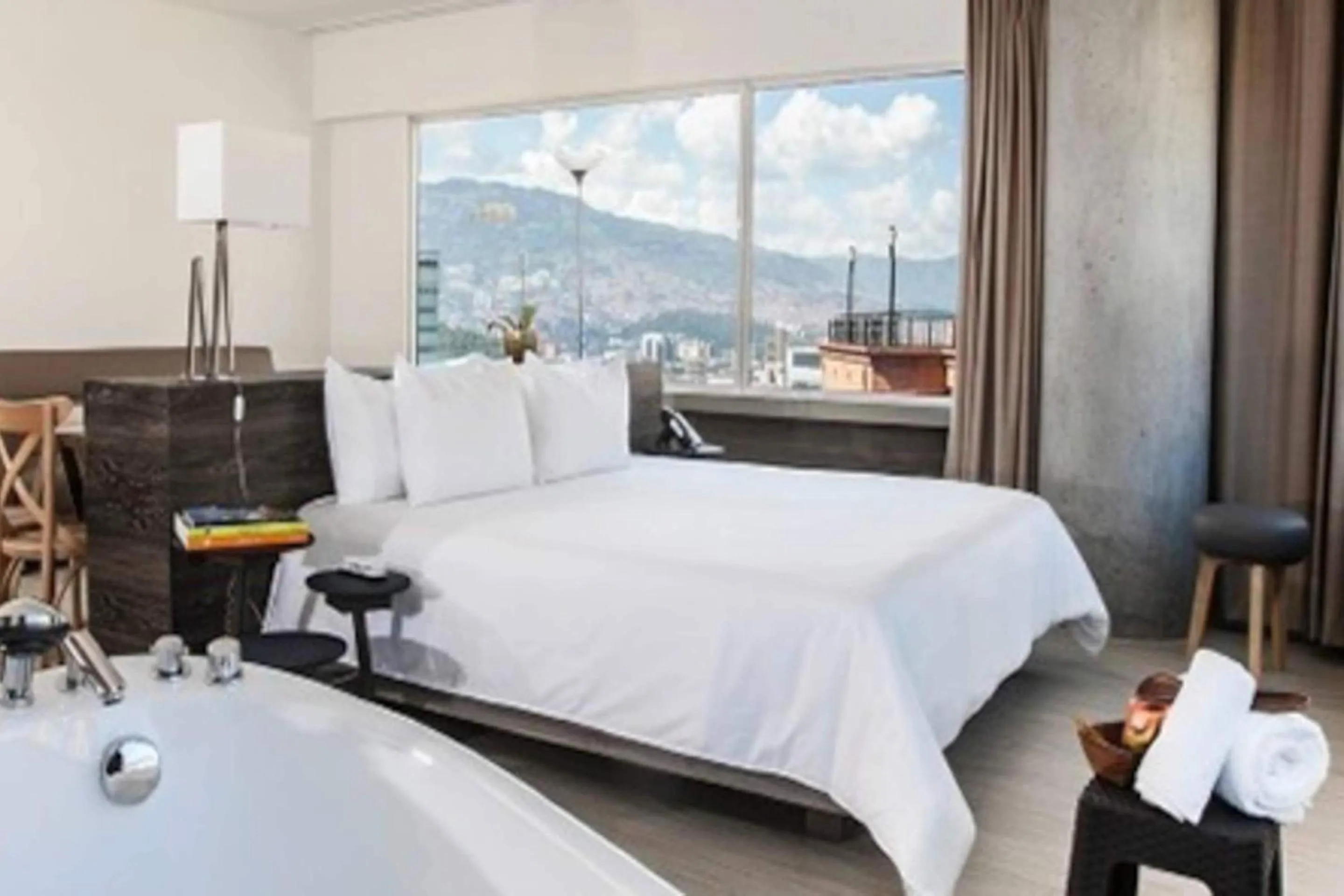 Bedroom, Bed in V Grand Hotel, a member of Radisson Individuals