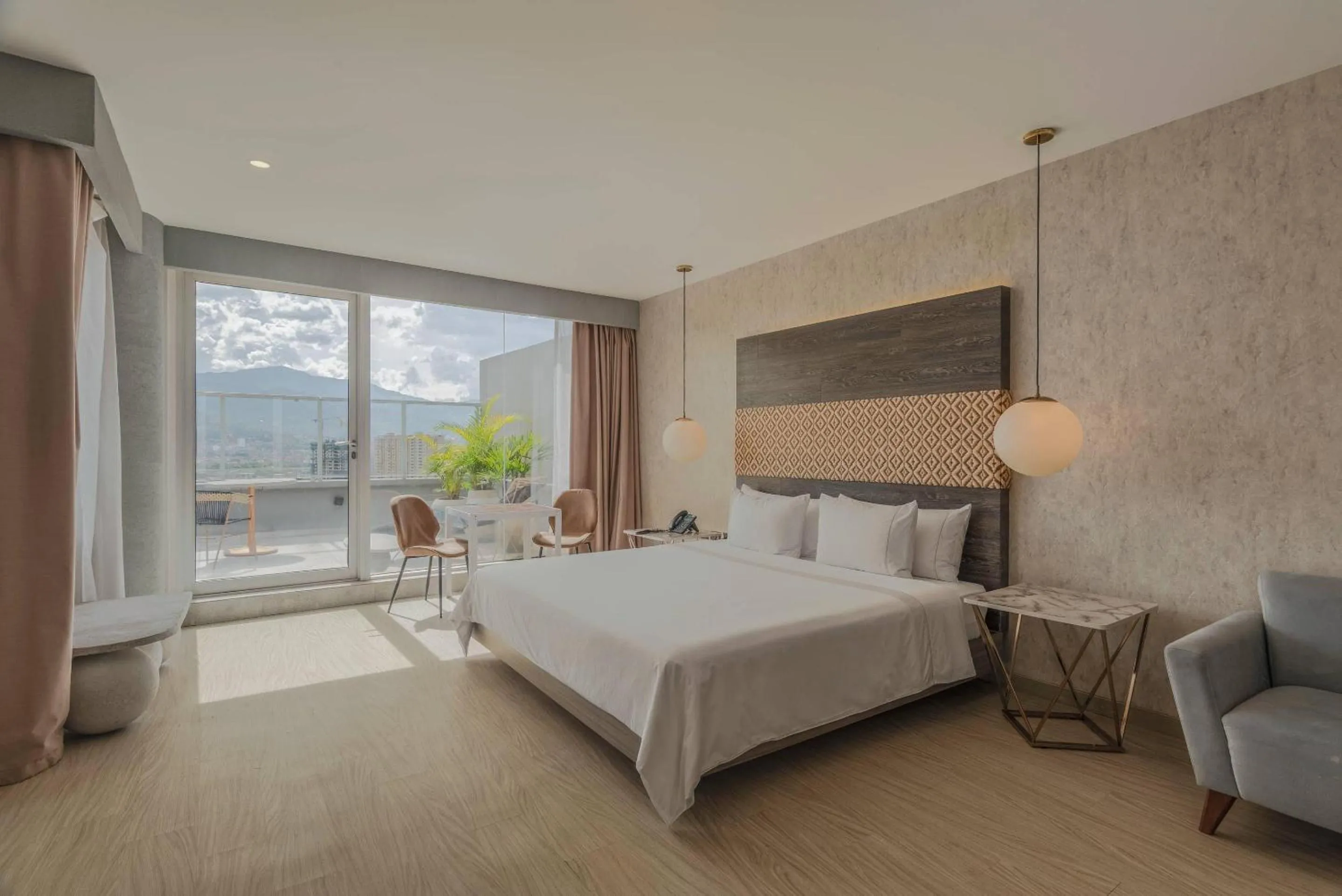 Bedroom, Bed in V Grand Hotel, a member of Radisson Individuals