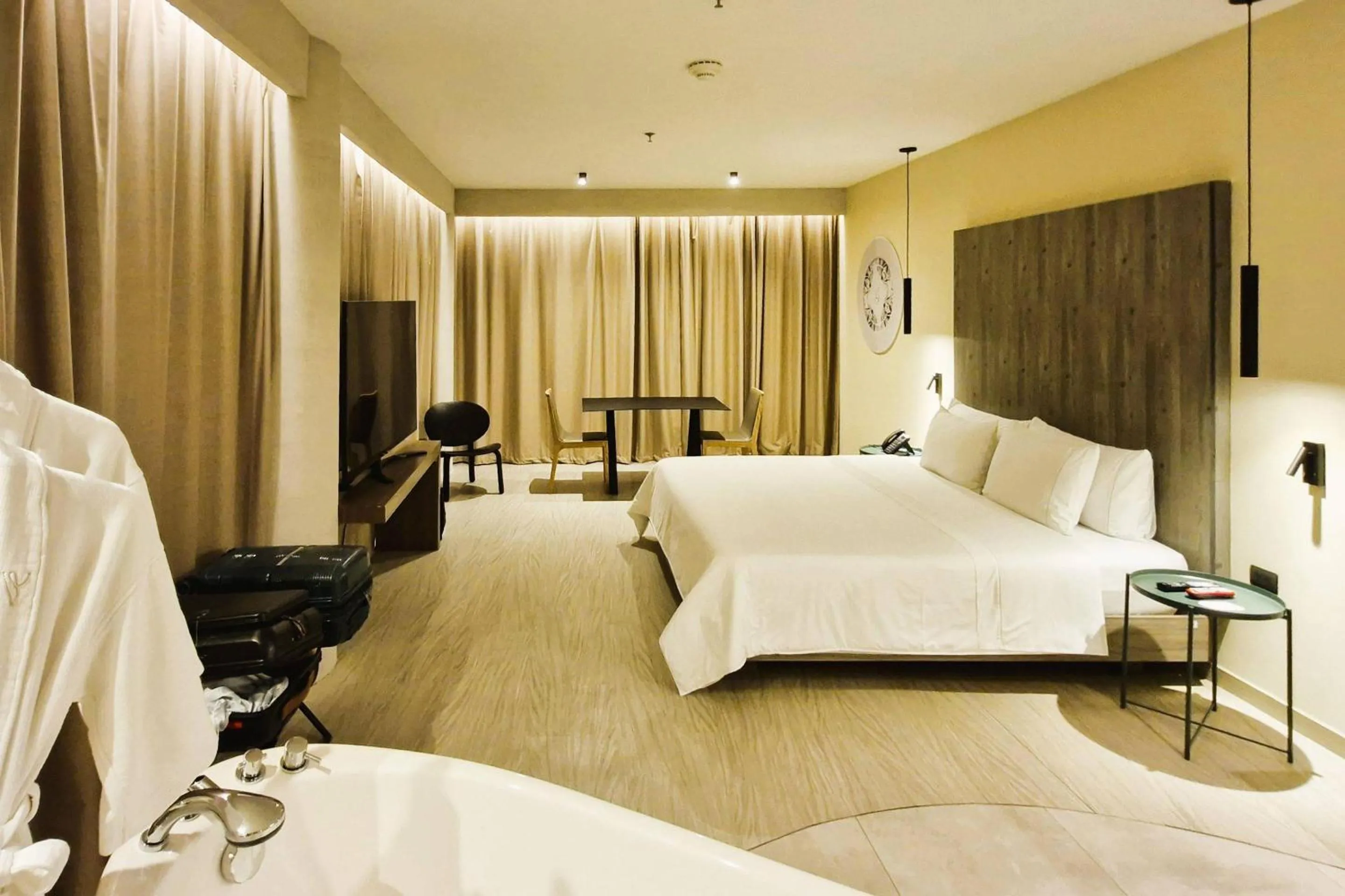 Bedroom, Bed in V Grand Hotel, a member of Radisson Individuals