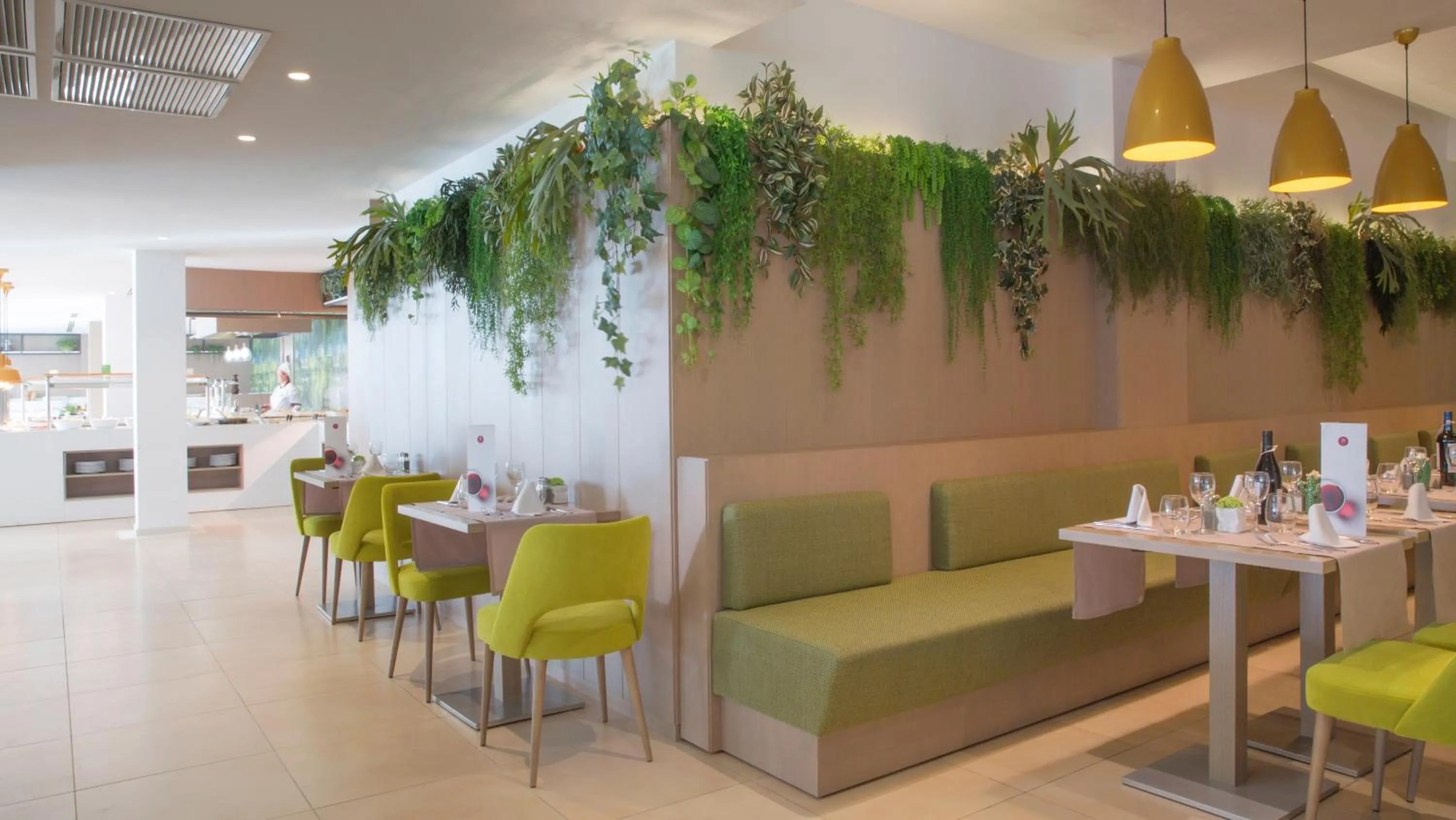 Restaurant/places to eat in JS Alcudi-Mar