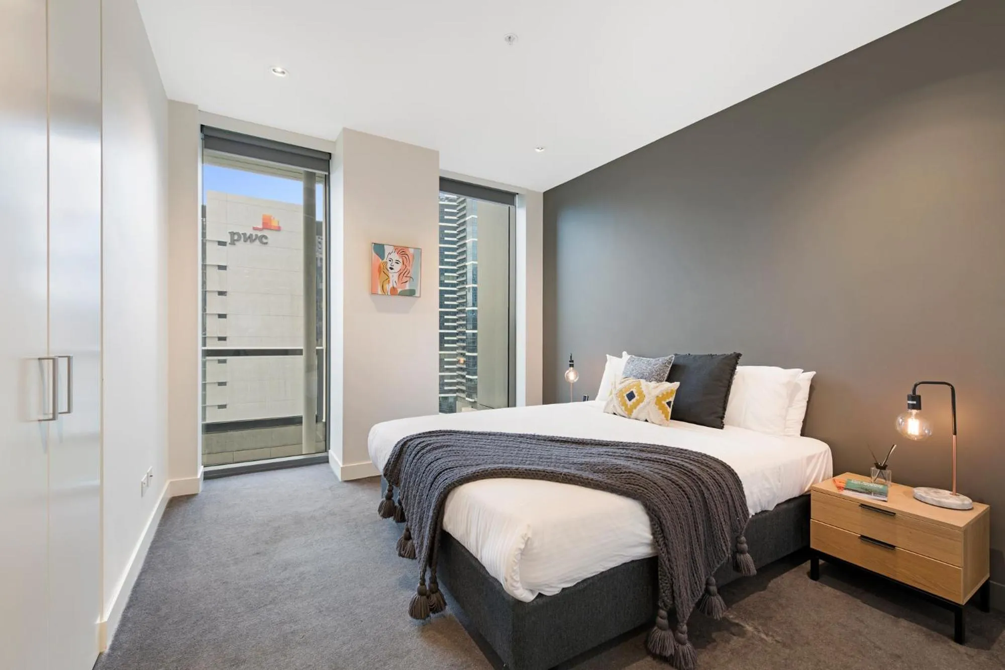 Bedroom, Bed in Corporate Keys - Freshwater Place