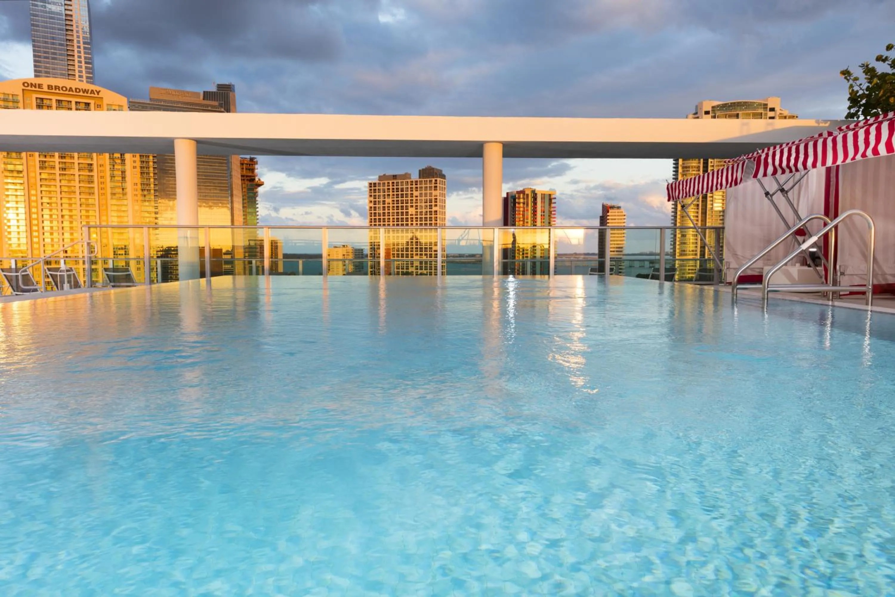 Property building in Novotel Miami Brickell