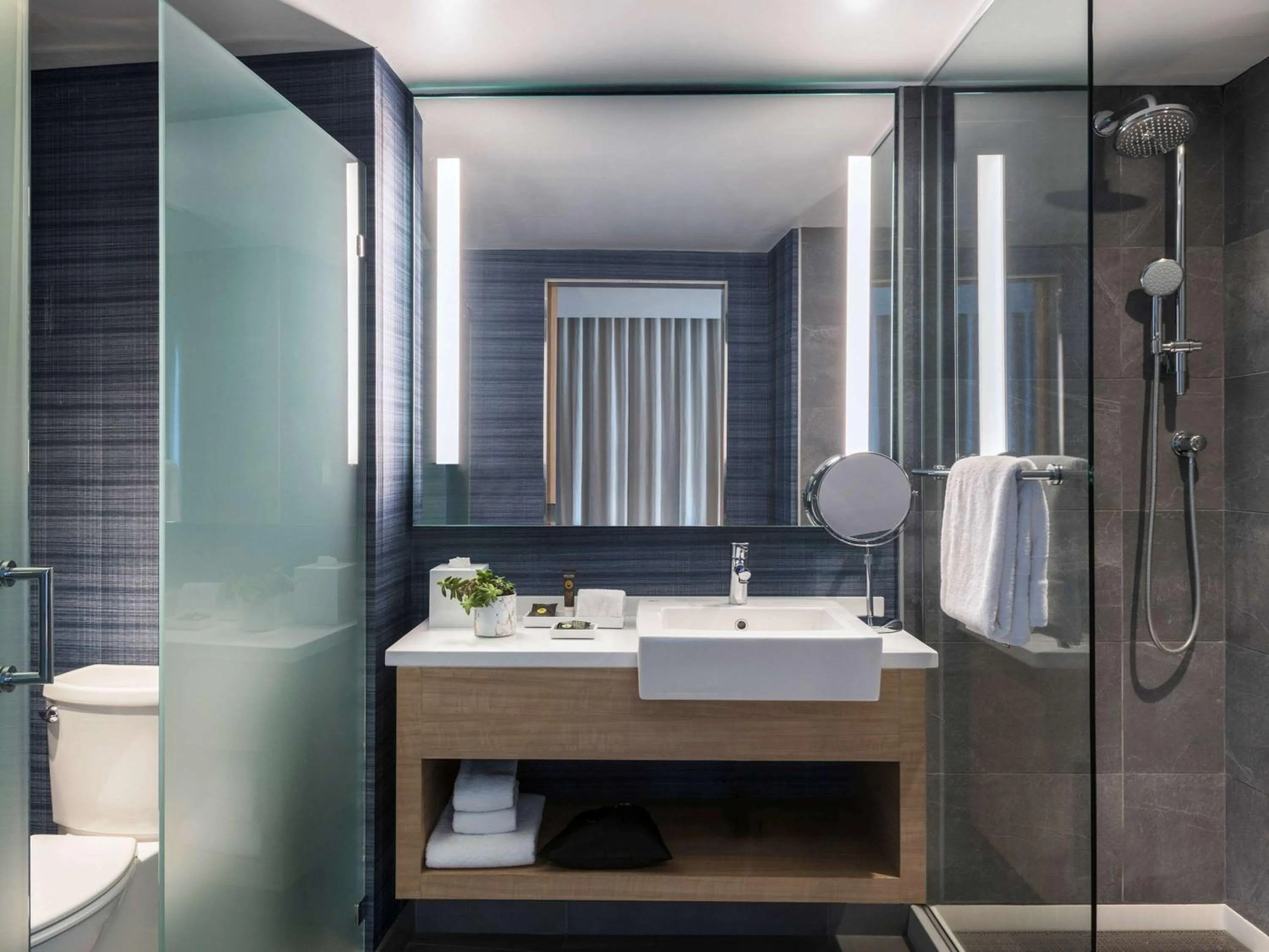 Photo of the whole room in Novotel Miami Brickell