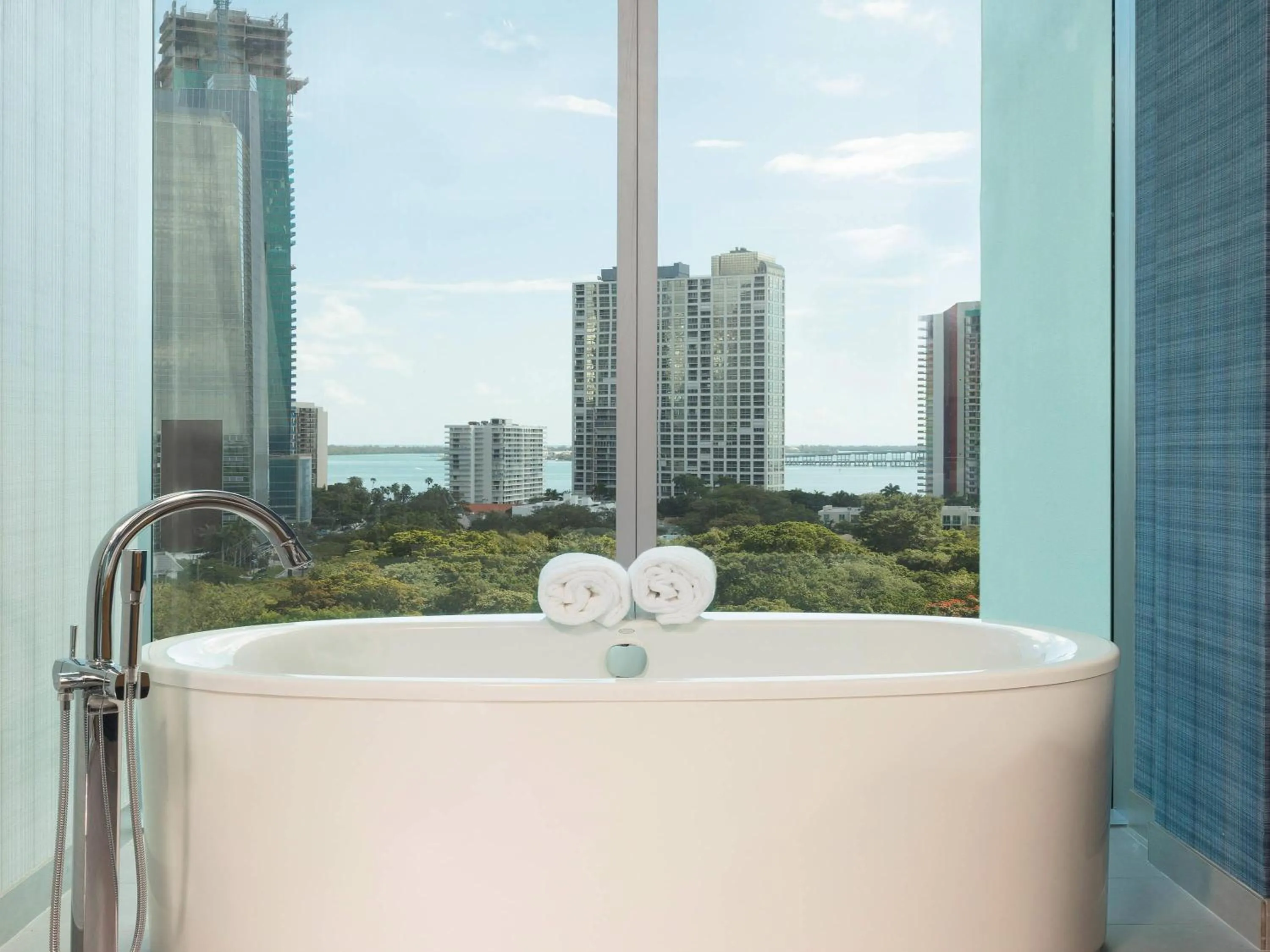 Photo of the whole room in Novotel Miami Brickell