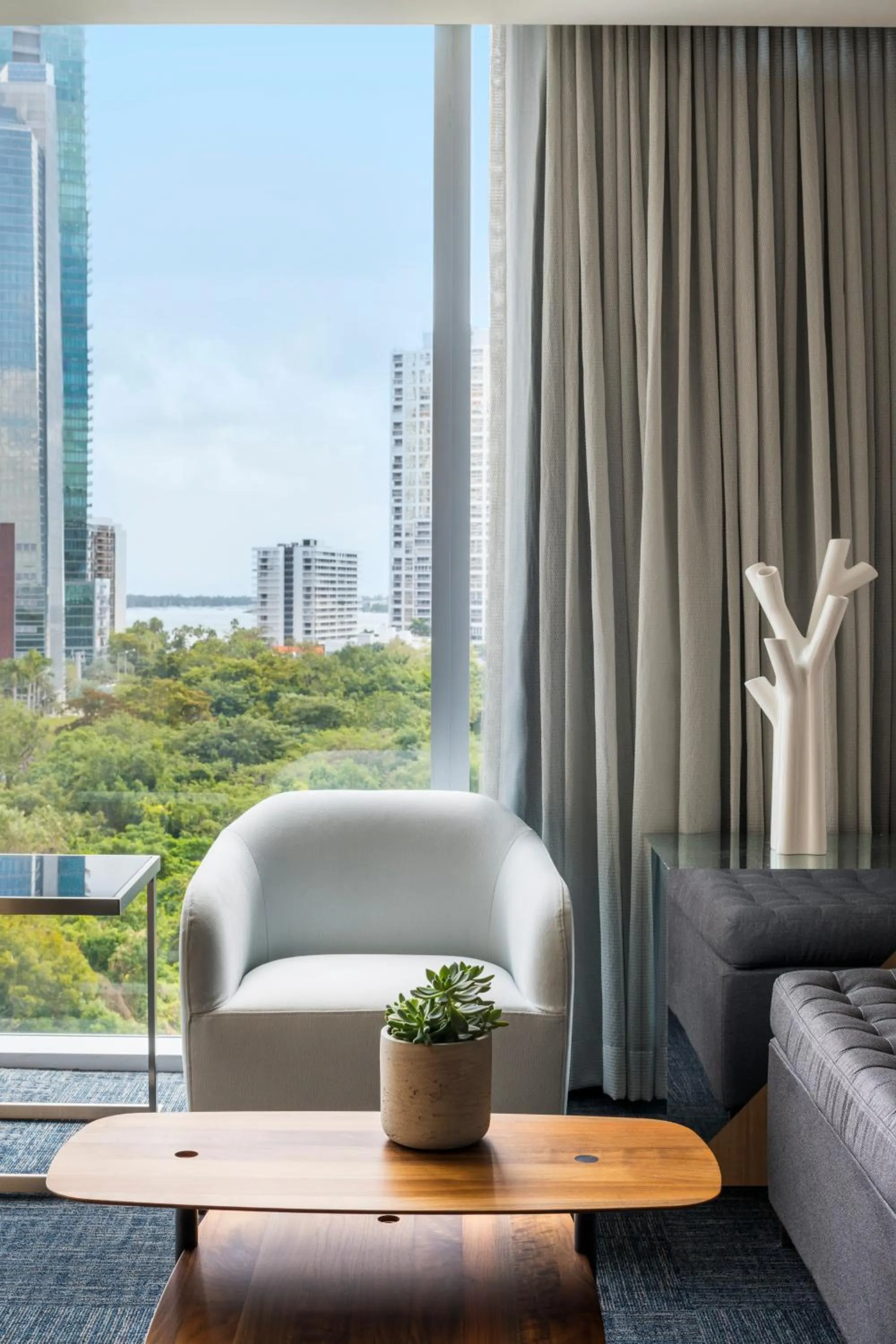 Property building in Novotel Miami Brickell