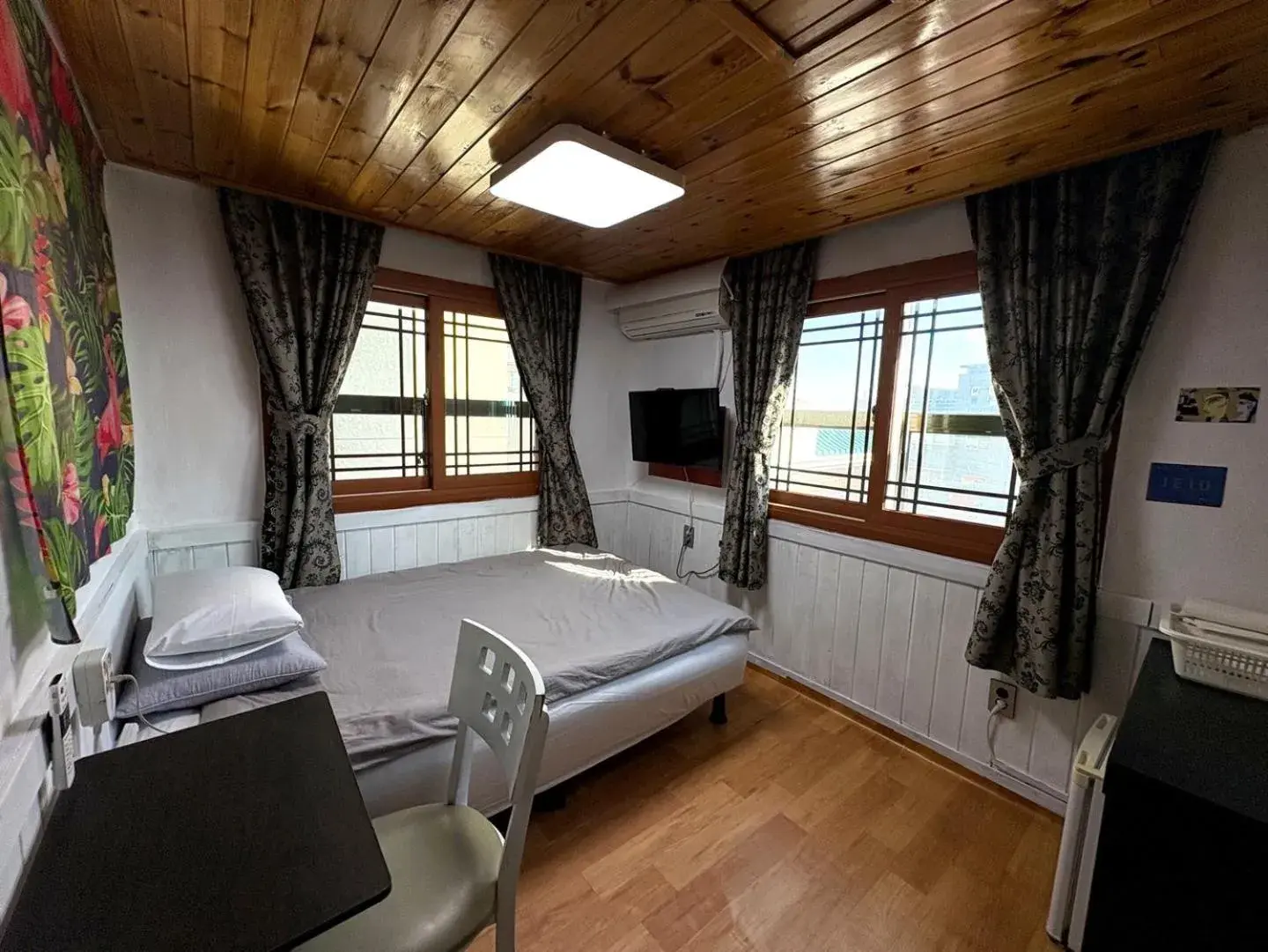 Double Room - single occupancy in Gudeok Guesthouse Double Room - single occupancy in Gudeok Guesthouse