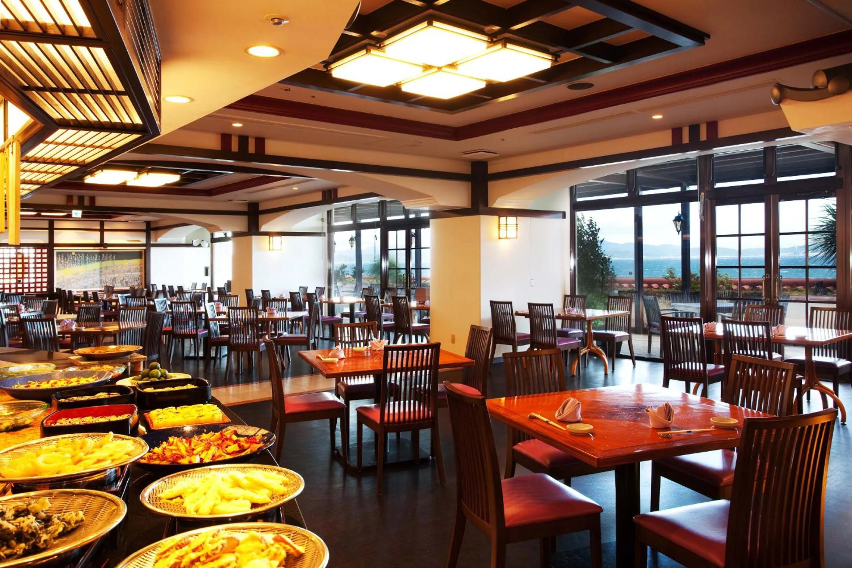 Restaurant/places to eat in AoAwo Naruto Resort