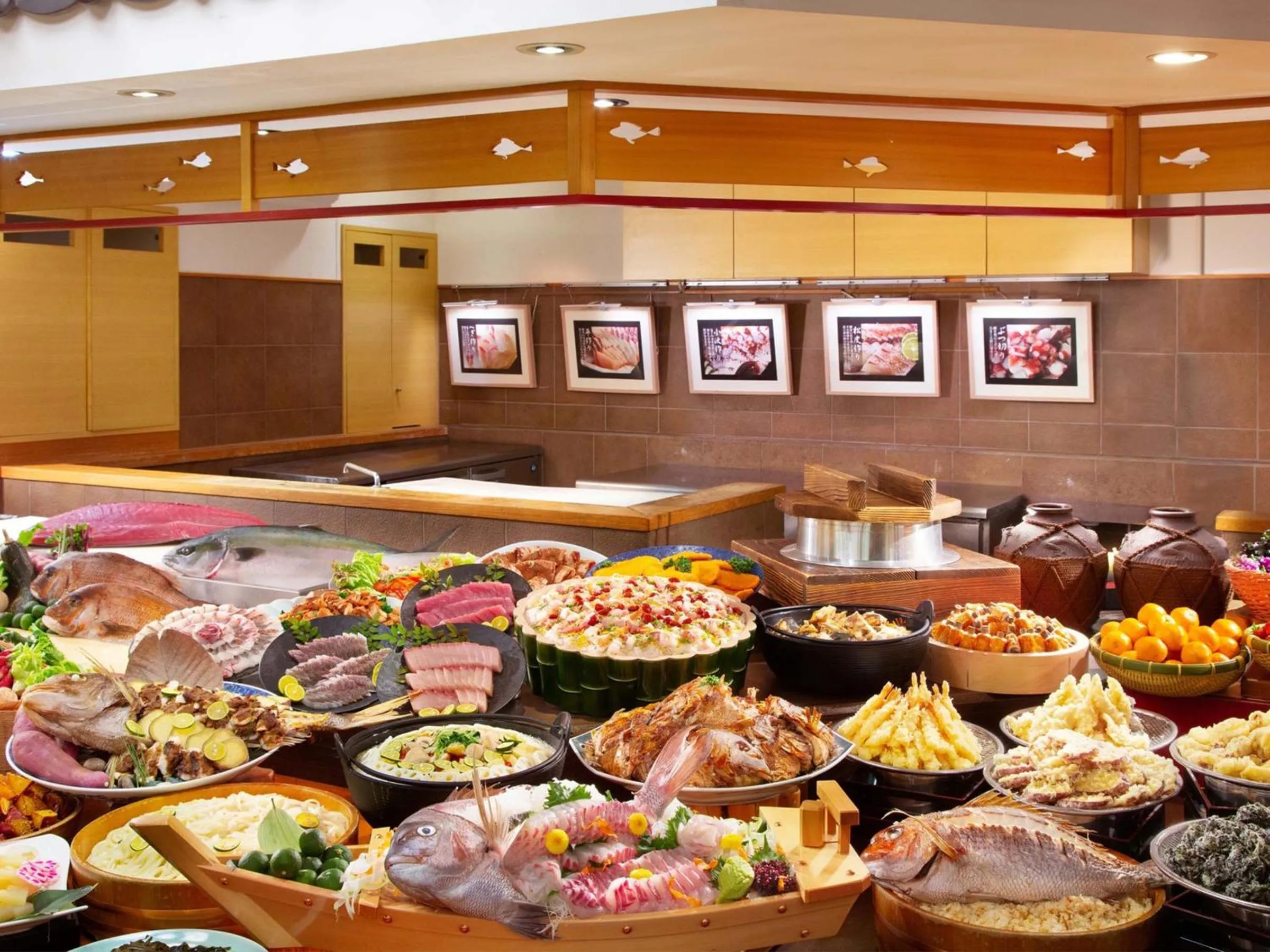 Food and drinks in AoAwo Naruto Resort