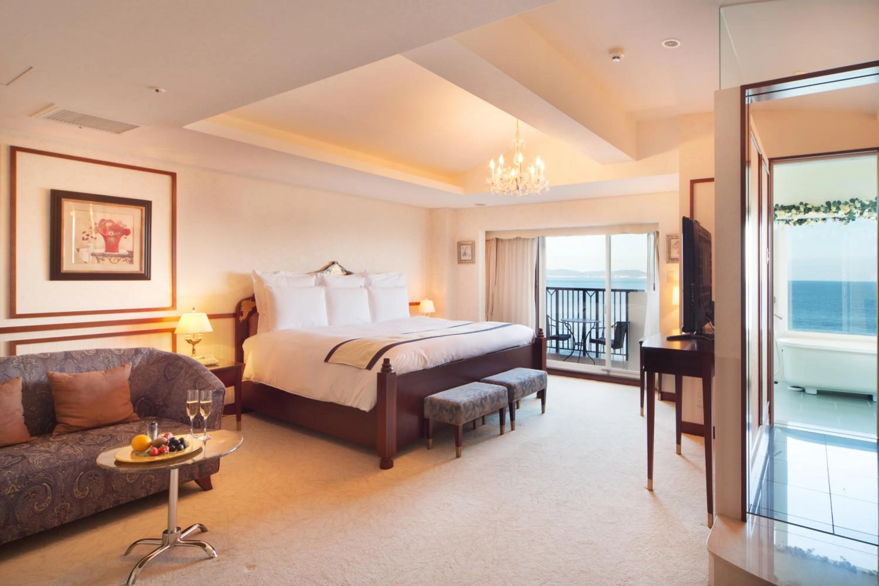 Bed in AoAwo Naruto Resort