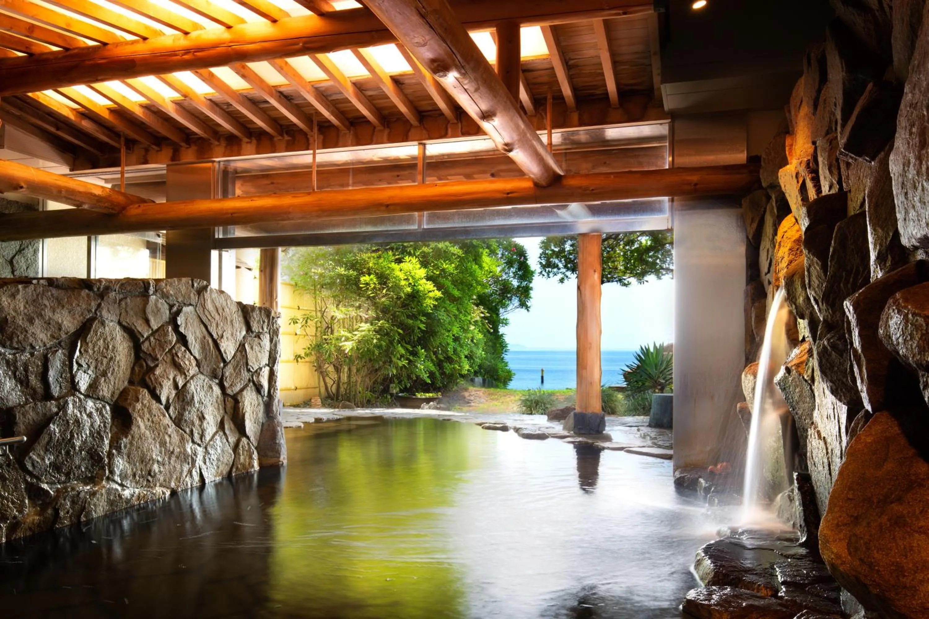 Hot Spring Bath in AoAwo Naruto Resort