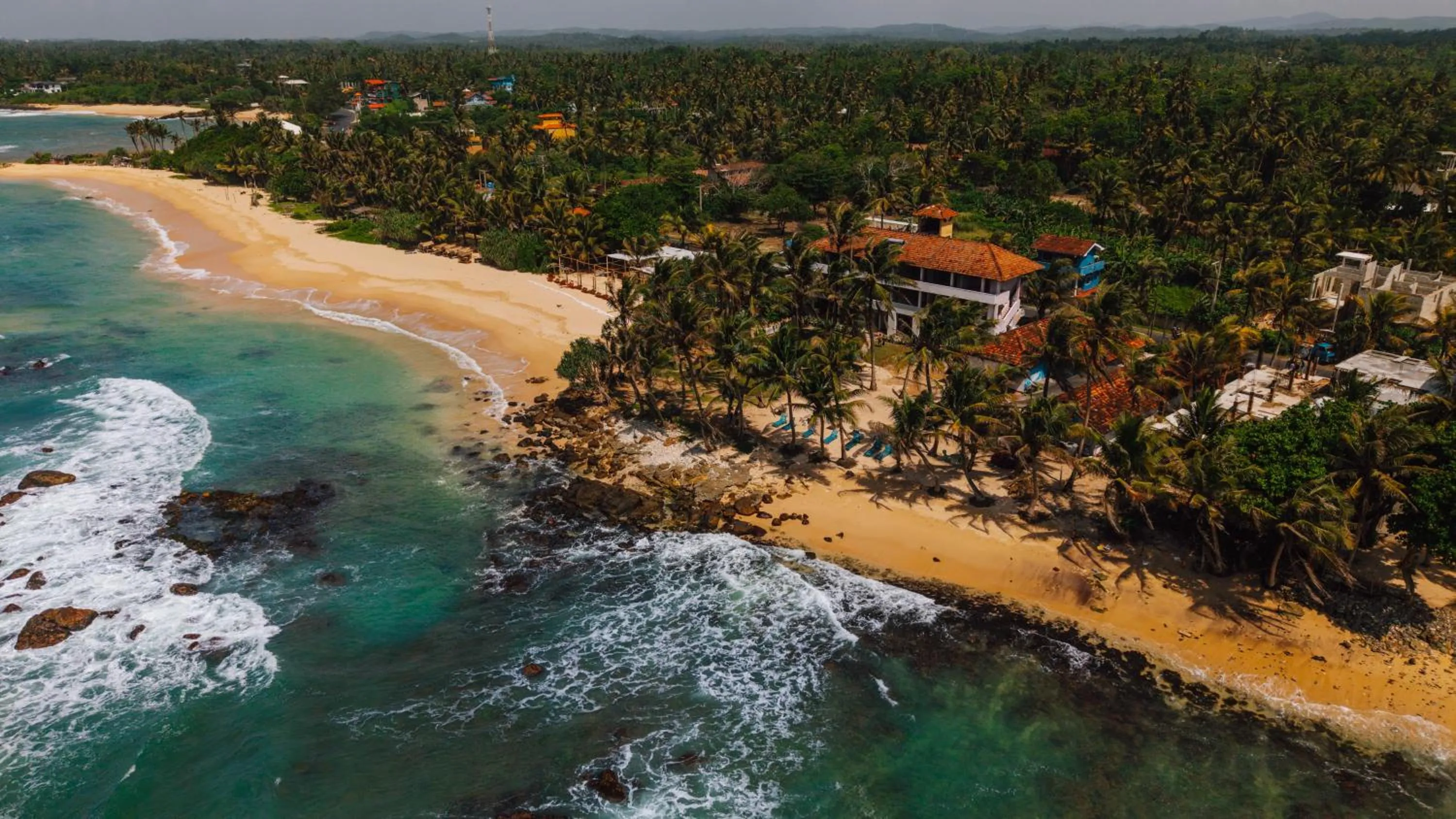 Beach in Surfescape Sri Lanka