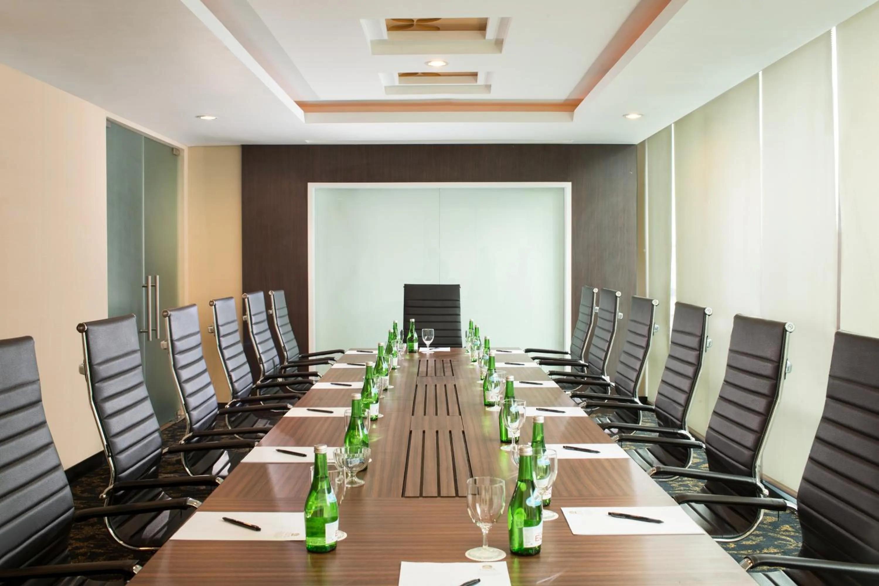 Meeting/conference room in Best Western Premier La Grande Bandung