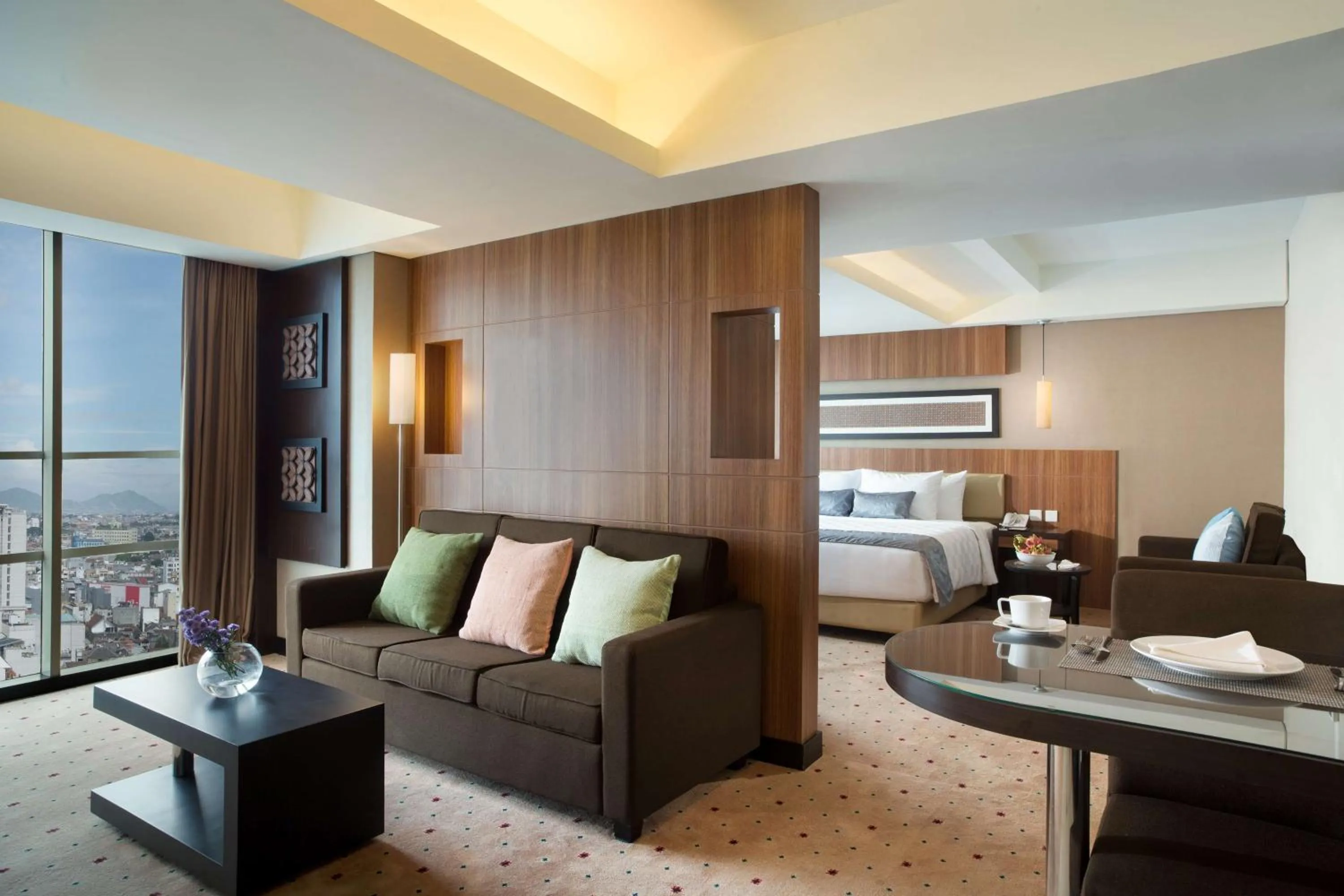 Photo of the whole room in Best Western Premier La Grande Bandung