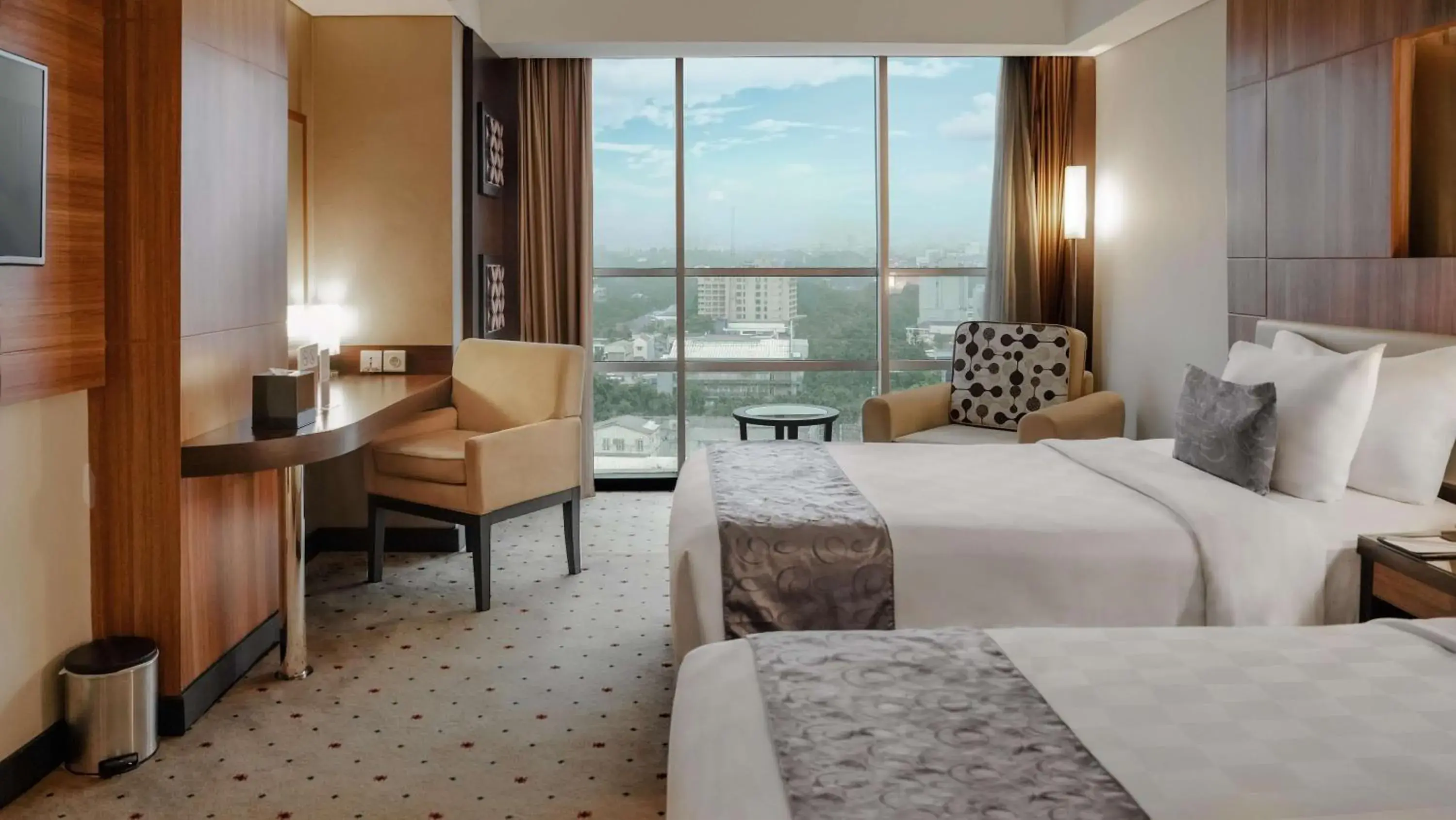 Deluxe Twin Room with Shower Only and City View in Best Western Premier La Grande Bandung Deluxe Twin Room with Shower Only and City View in Best Western Premier La Grande Bandung