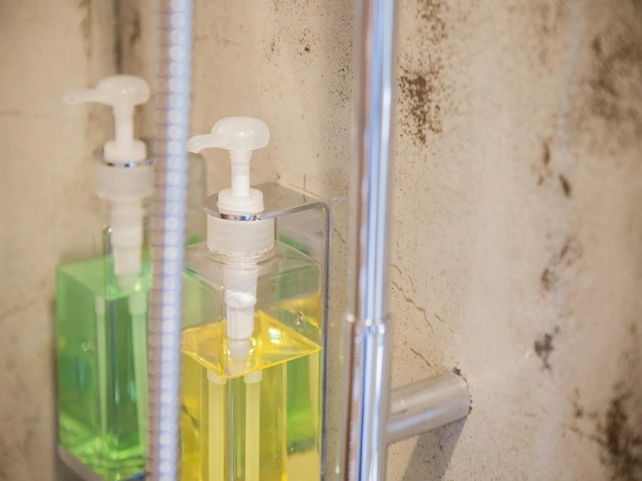 Bathroom in Jian Shan Hotel