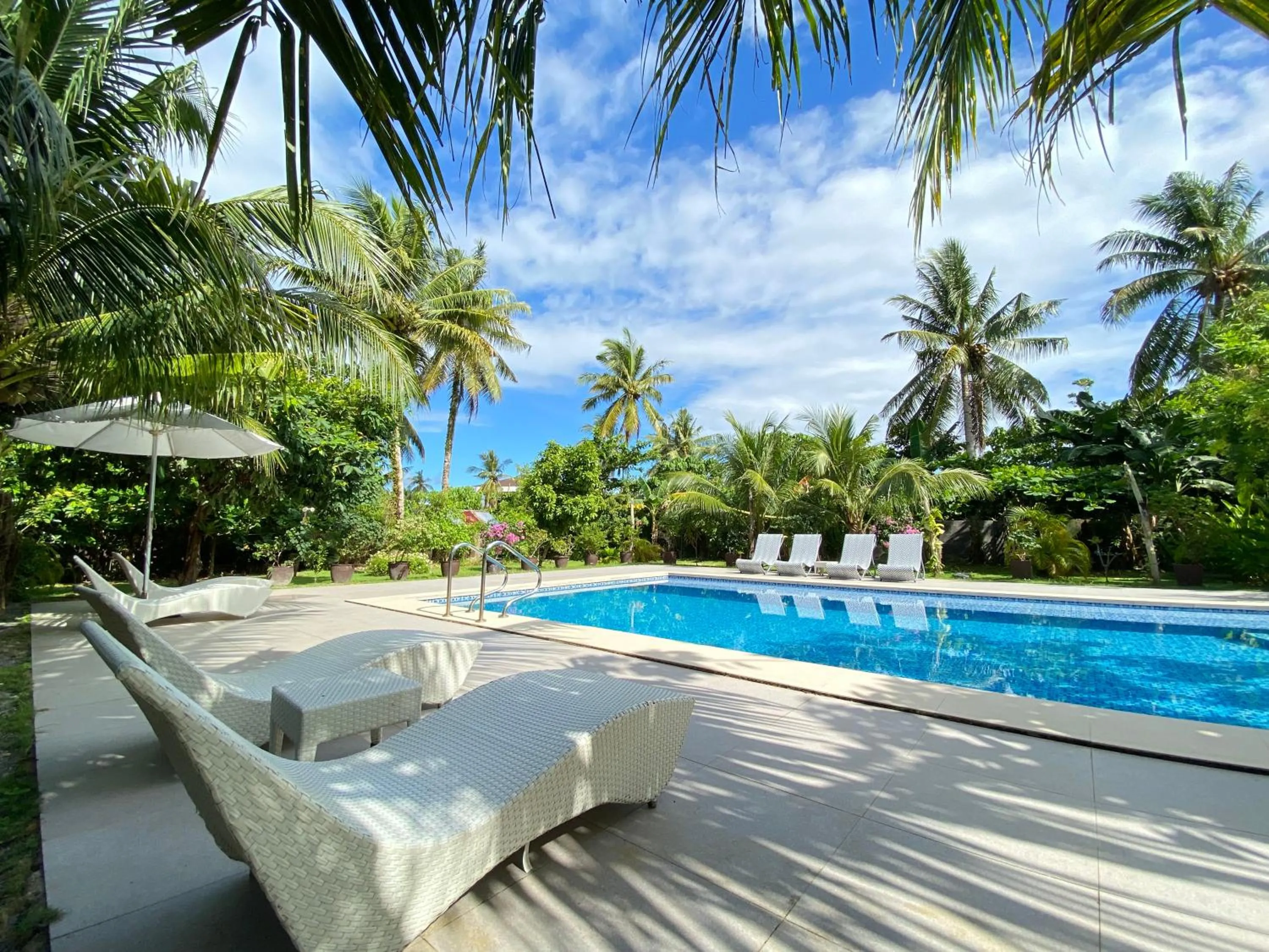 Swimming pool in Vivo Siargao