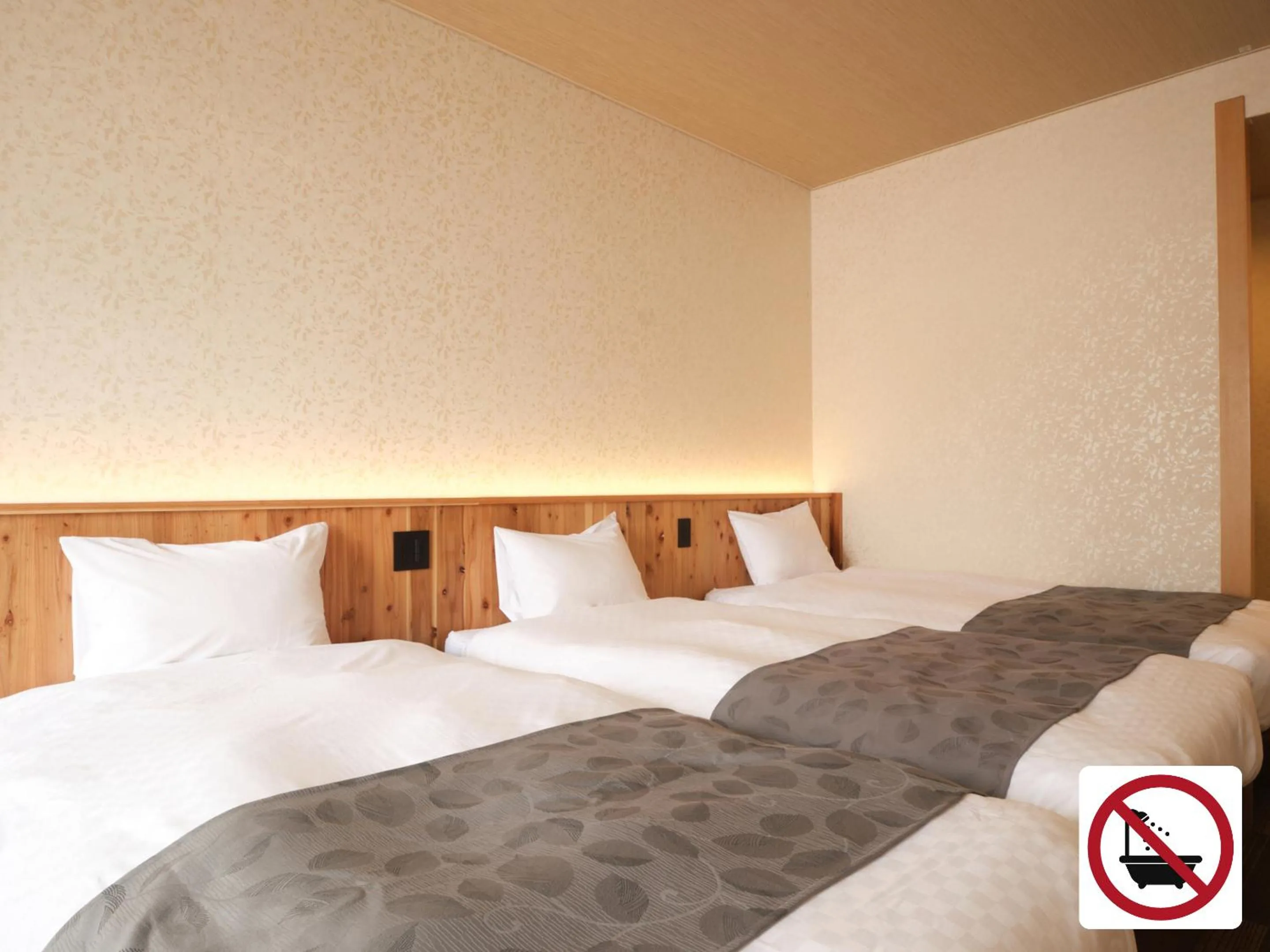 Bed in Hotel Abest Hakuba Resort