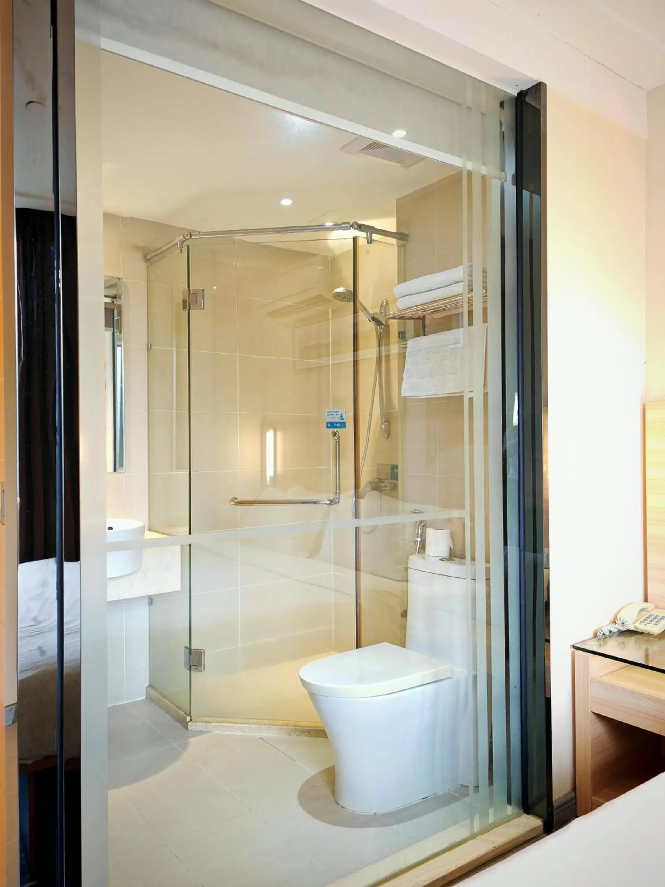 Superior King Room - No Window in City Comfort Hotel Kuala Lumpur City Center (Bukit Bintang) Superior King Room - No Window in City Comfort Hotel Kuala Lumpur City Center (Bukit Bintang)