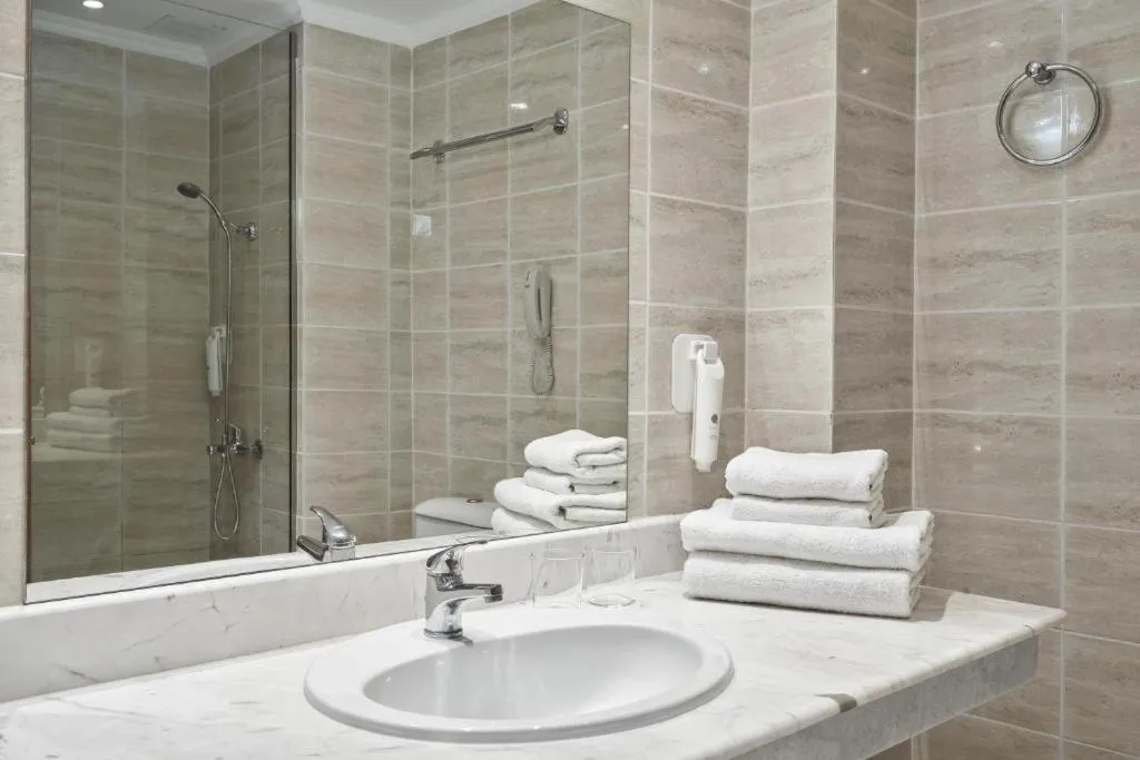 Sandy Beach Resort - Rizos Resort