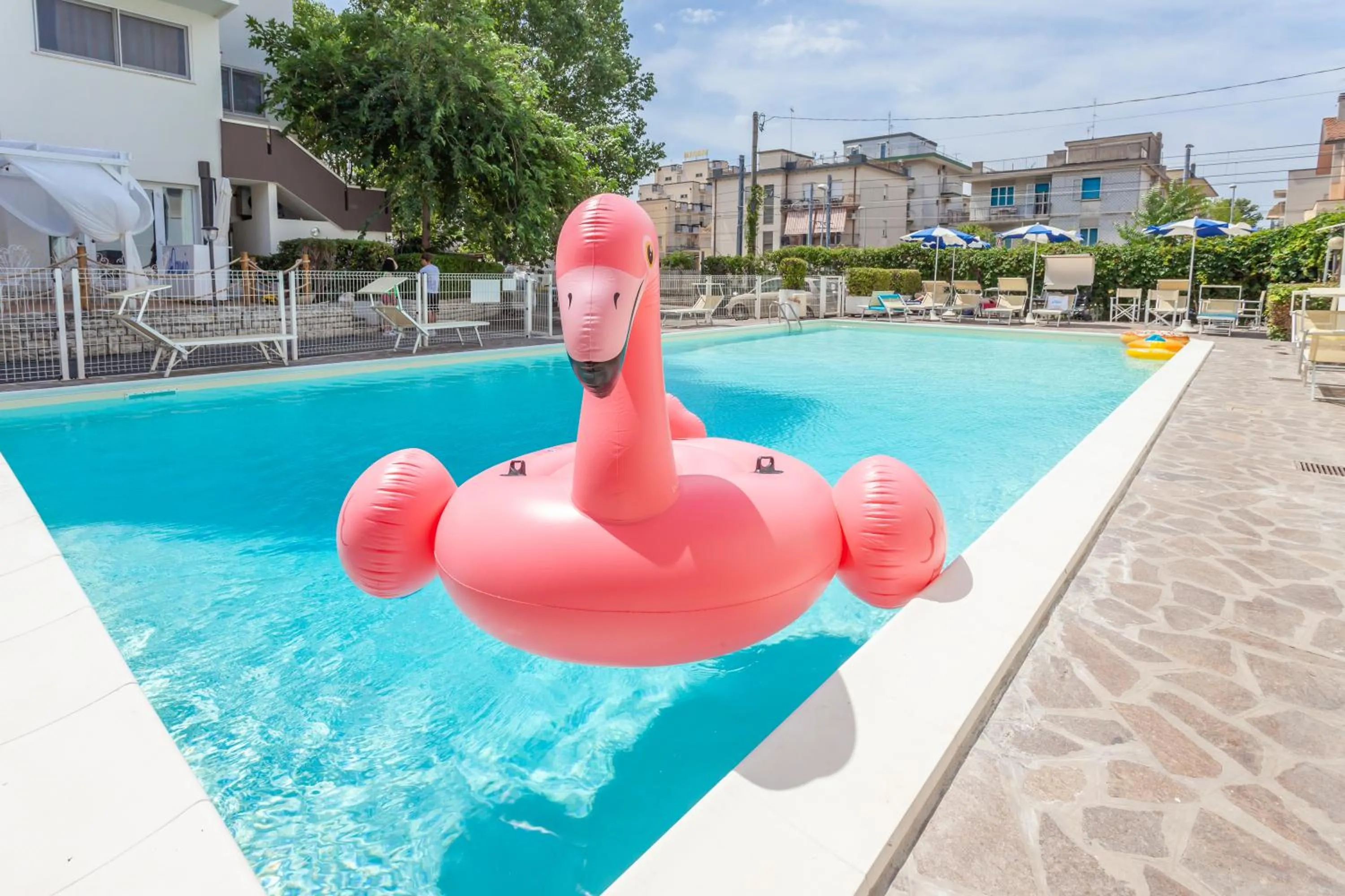 Day in Hotel Oceanic