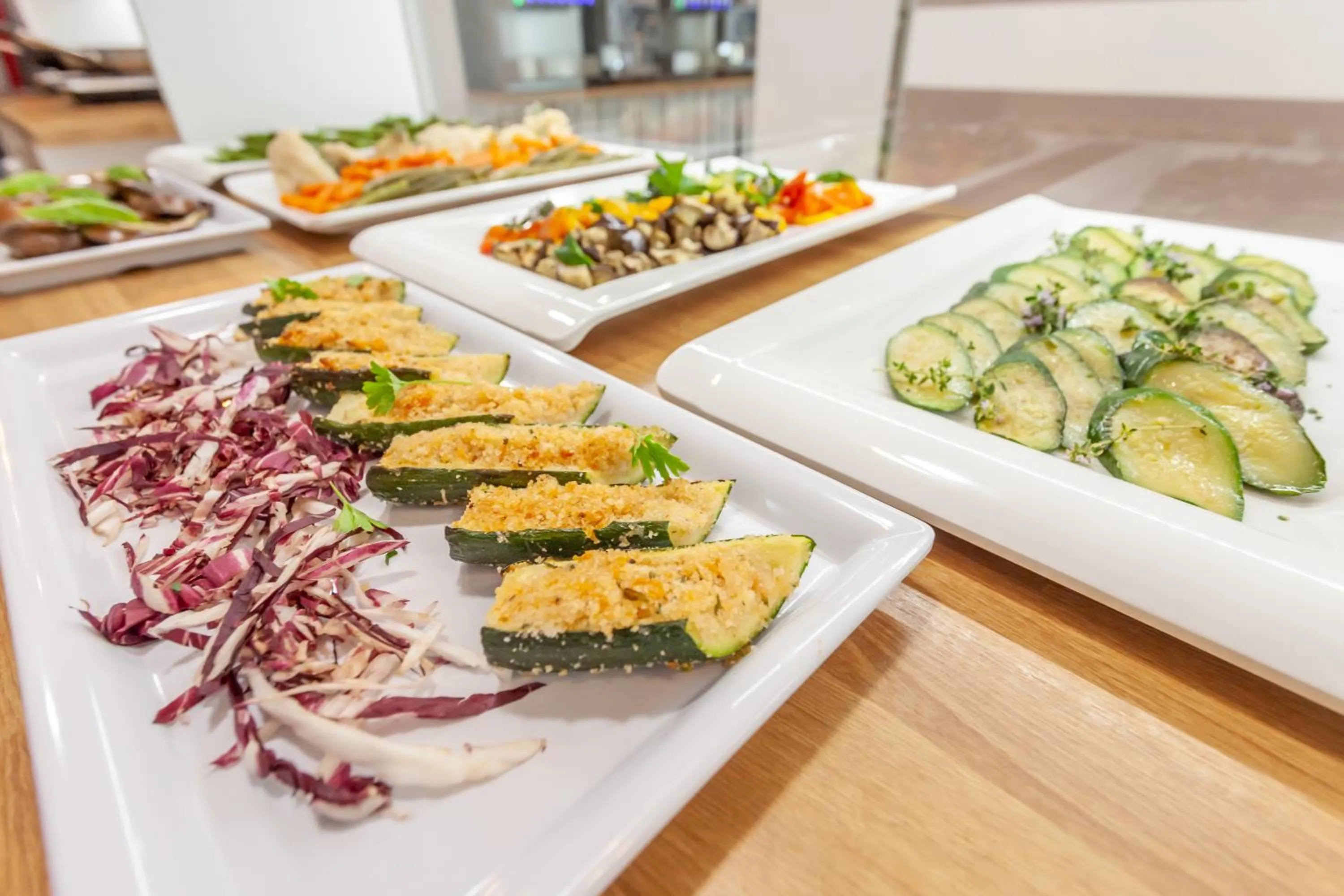 Food and drinks in Hotel Oceanic