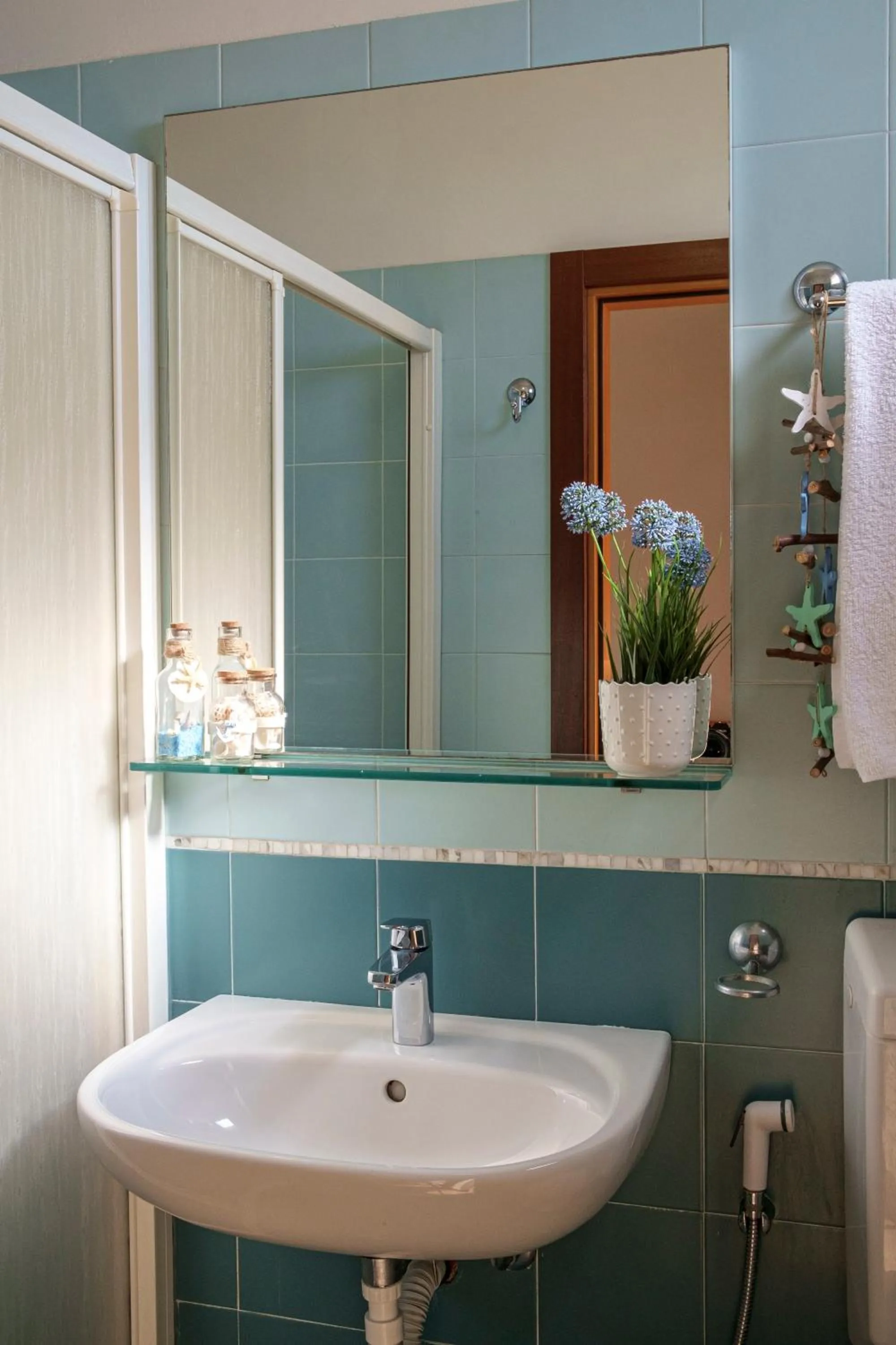 Bathroom in Hotel Oceanic