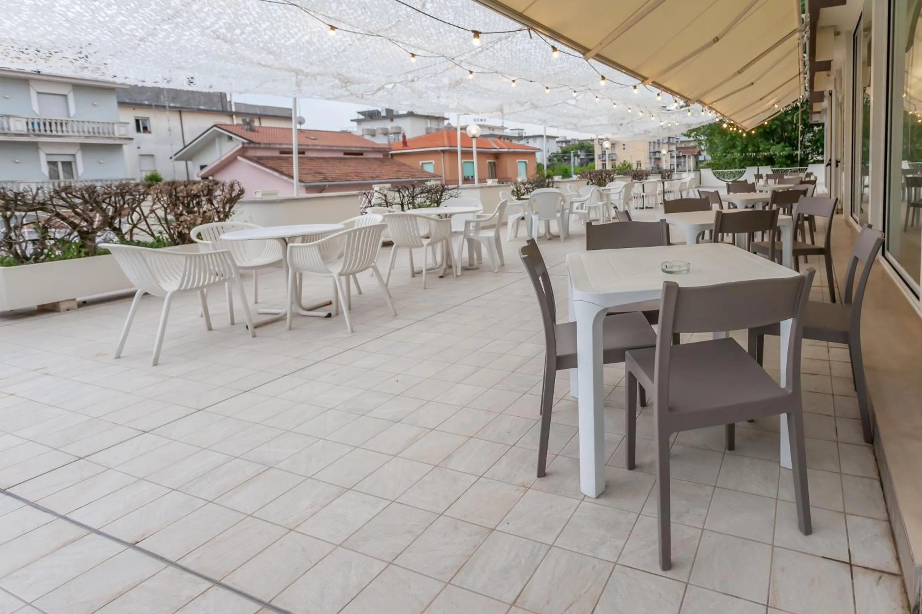 Patio in Hotel Oceanic