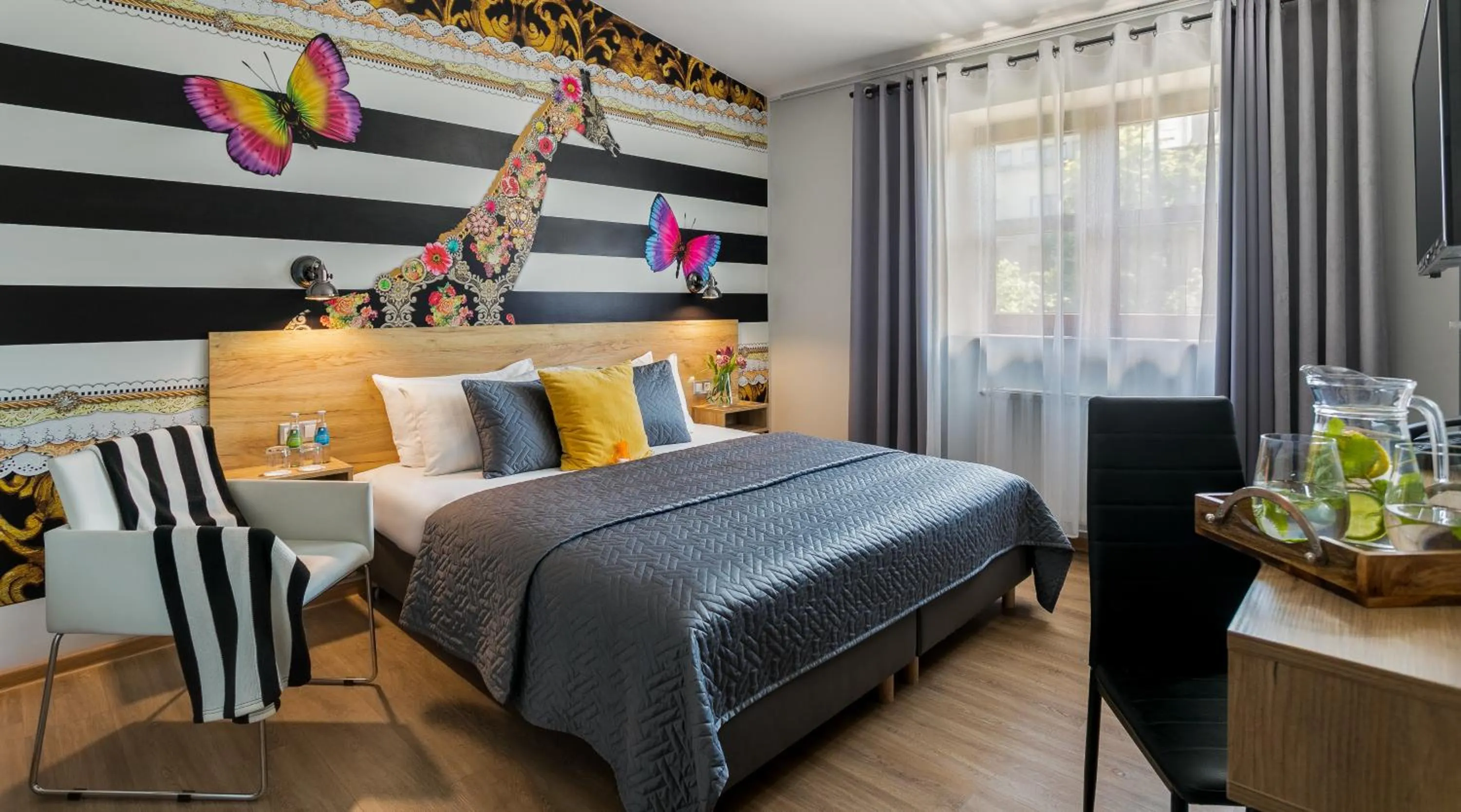 Photo of the whole room, Bed in Art & Garden Residence