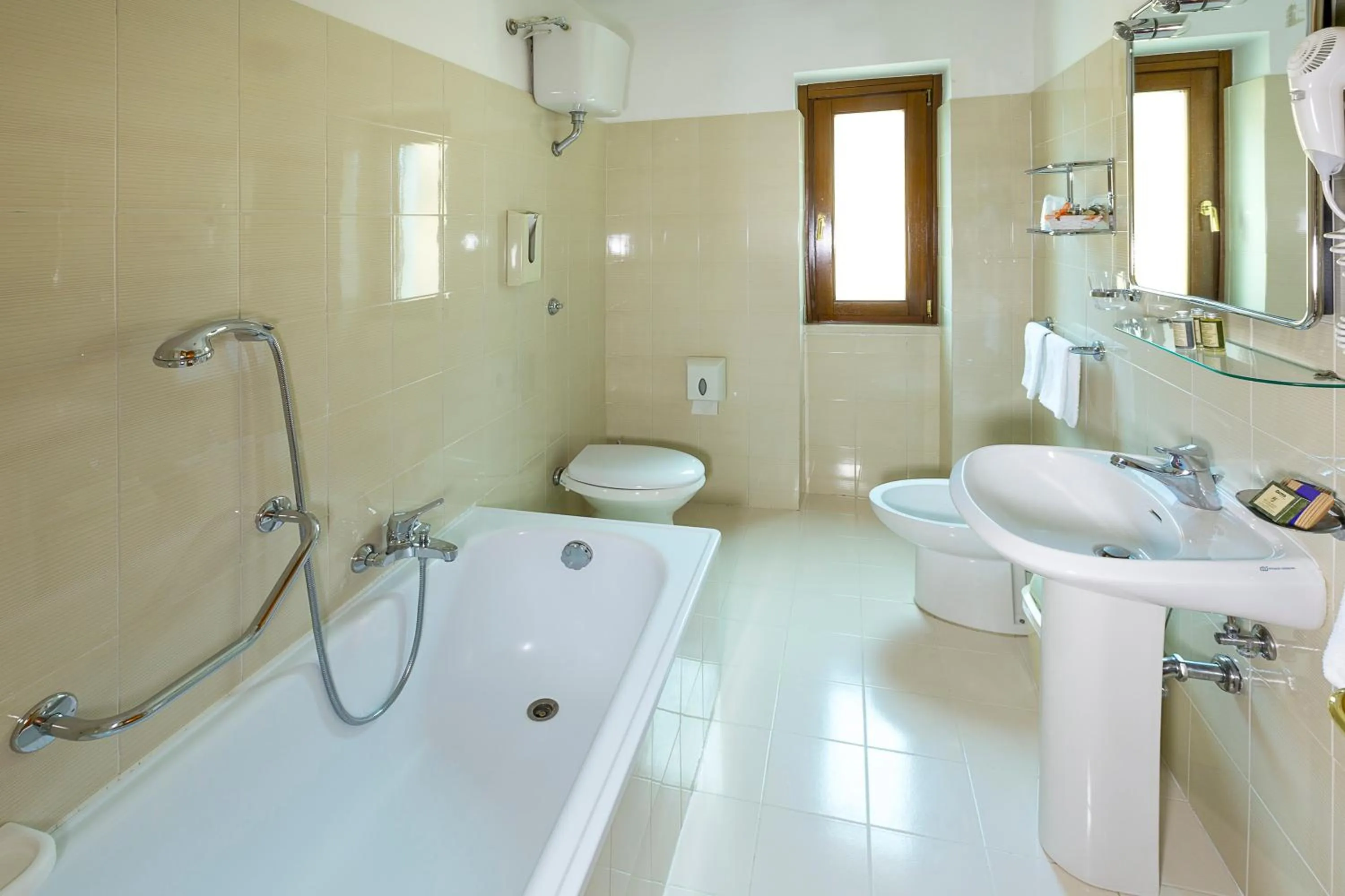 Bathroom in Hotel Trieste