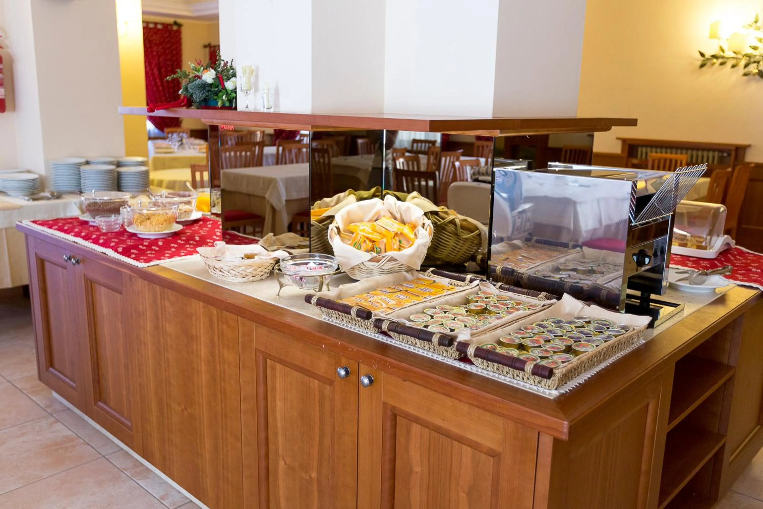 Breakfast in Hotel Trieste