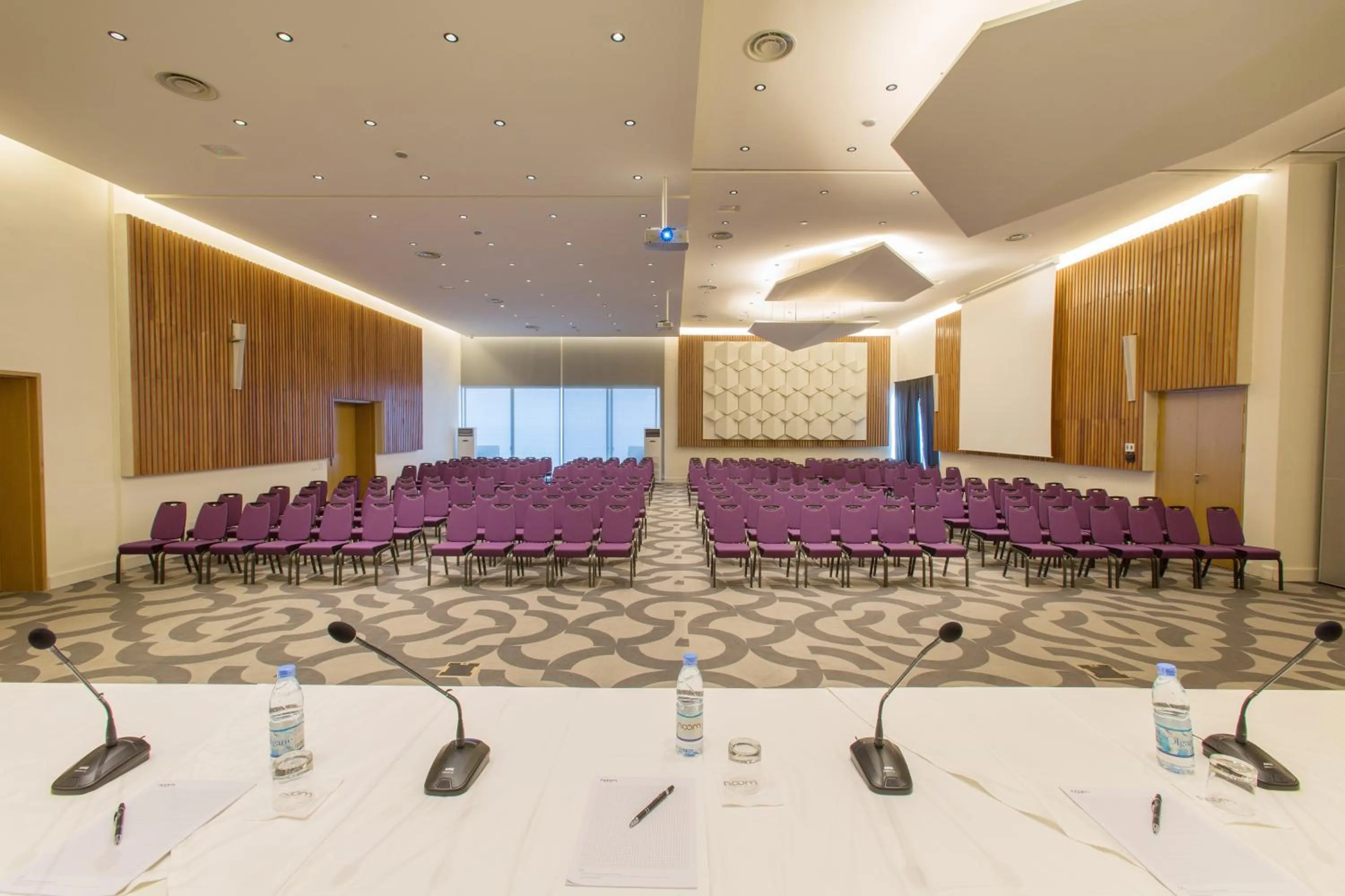 Meeting/conference room in Noom Hotel Conakry