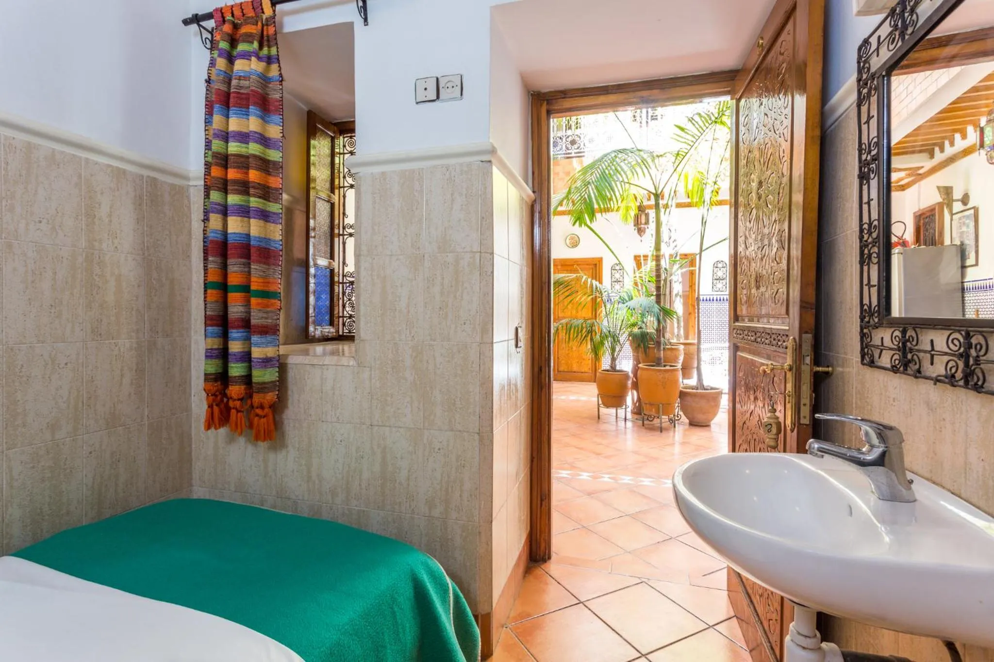 Day, Bed in Hotel Atlas