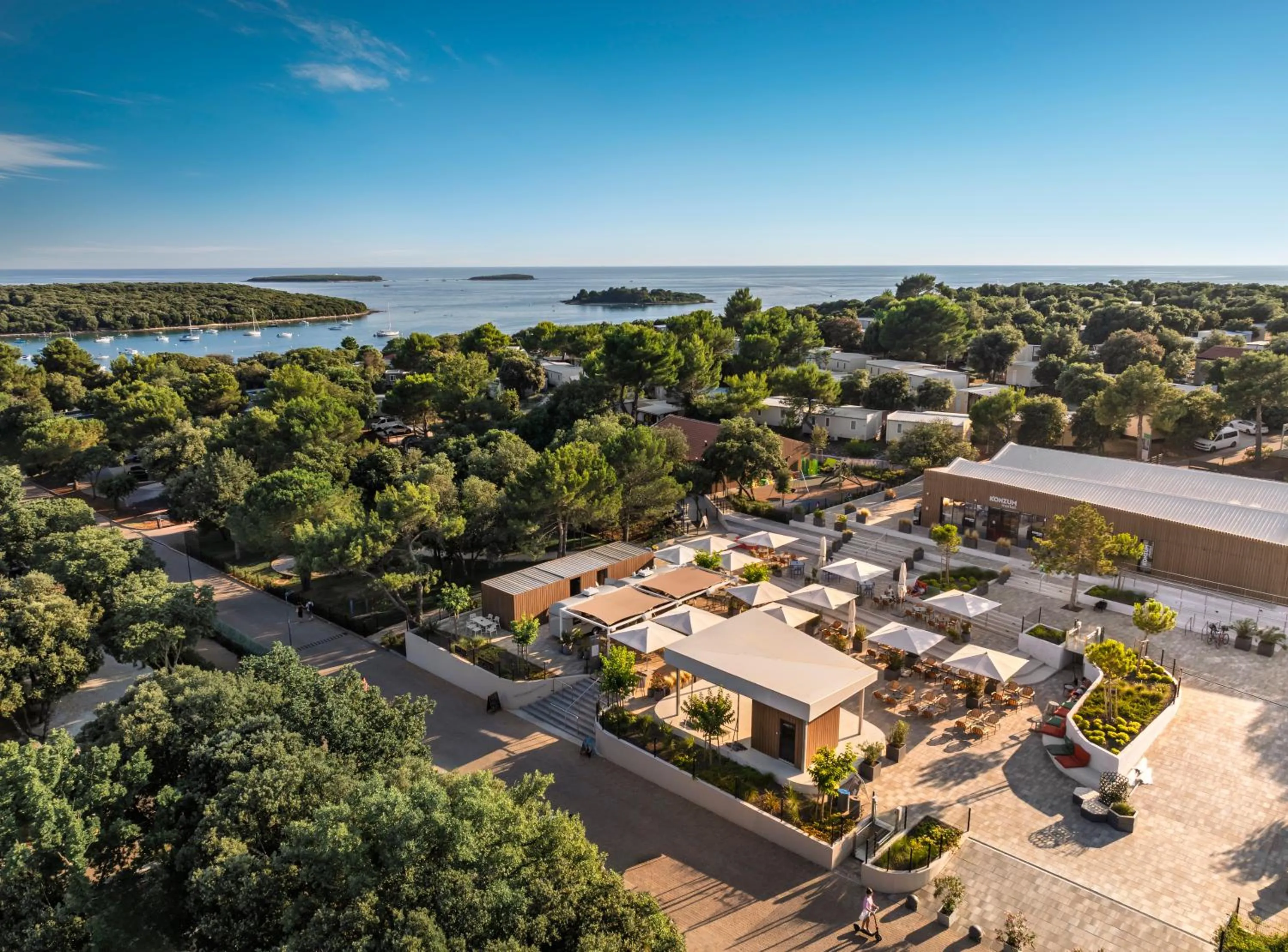 Restaurant/places to eat in Maistra Camping Veštar Mobile homes