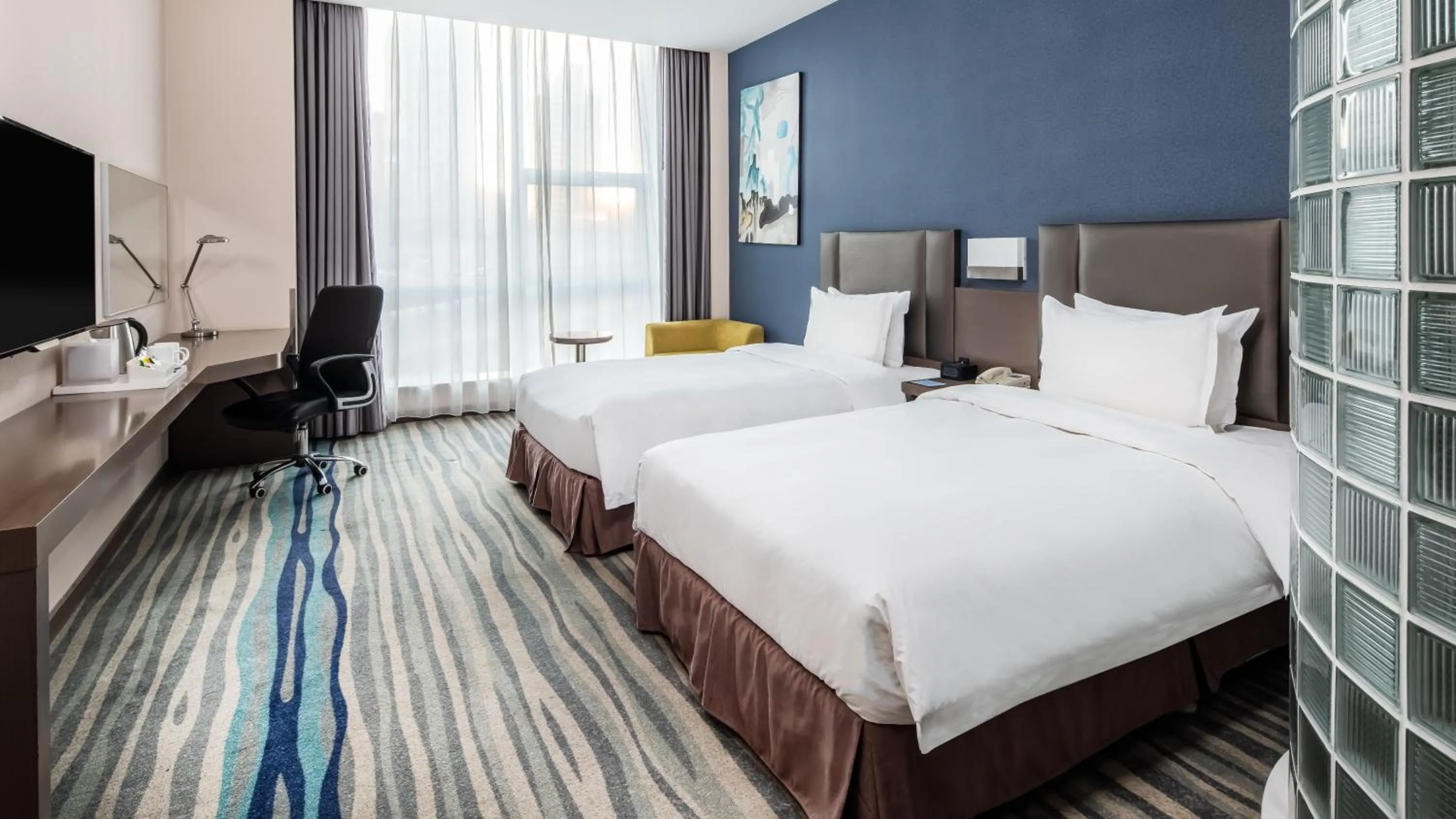 Bed in Holiday Inn Express Shenyang North Station by IHG