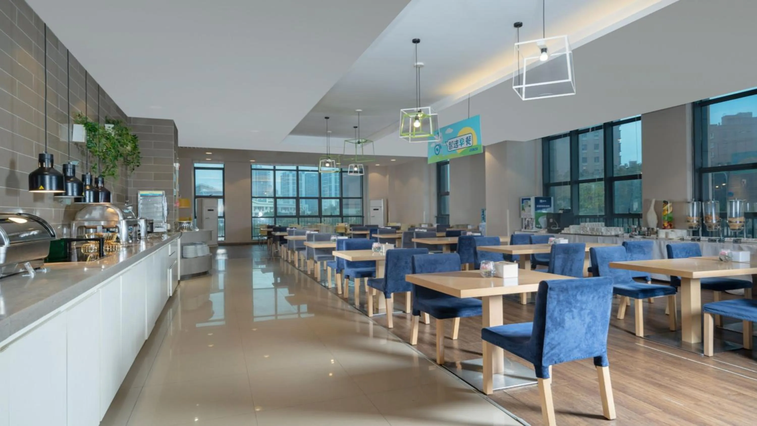 Breakfast in Holiday Inn Express Chongqing University Town by IHG