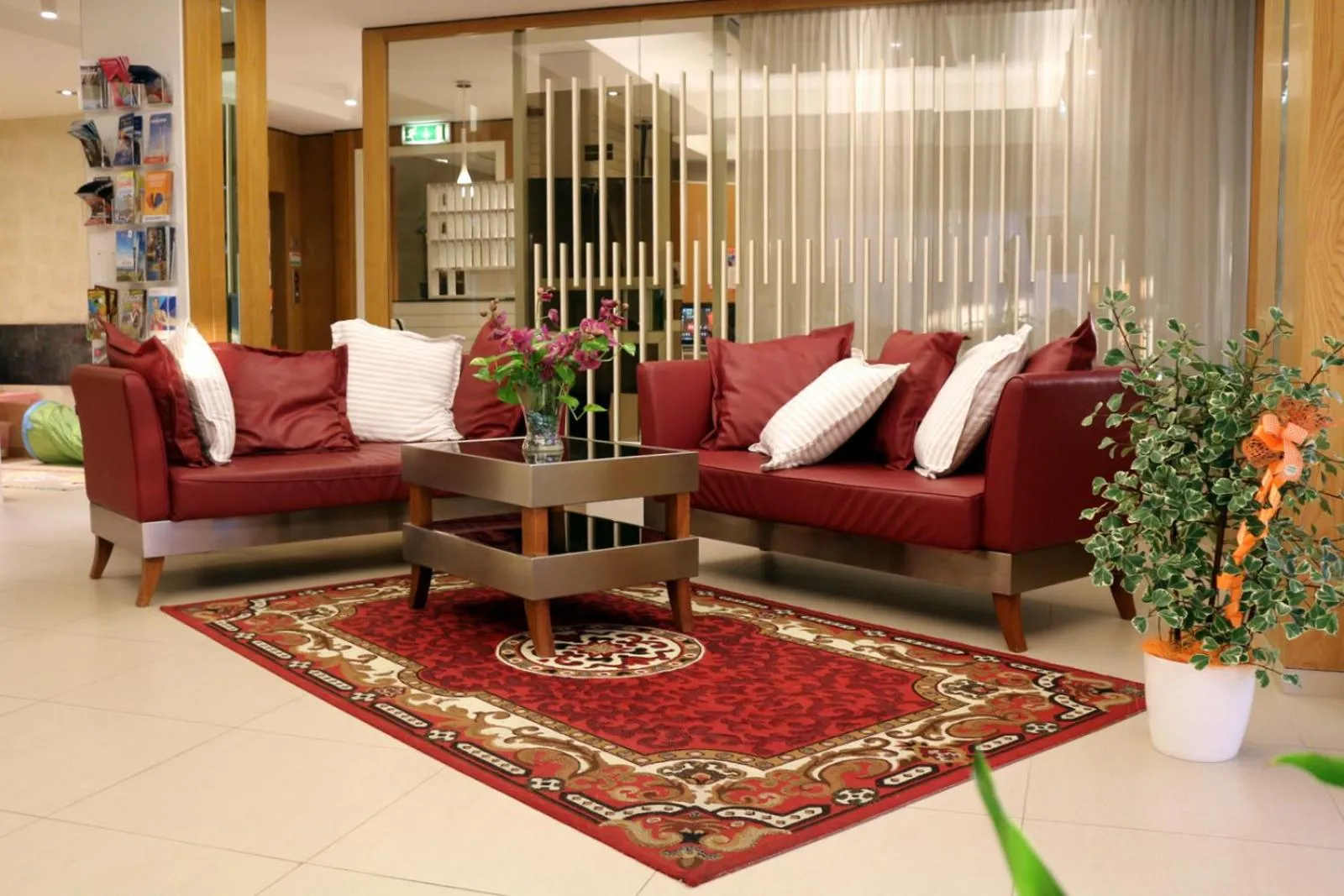 Communal lounge/ TV room in Hotel Record