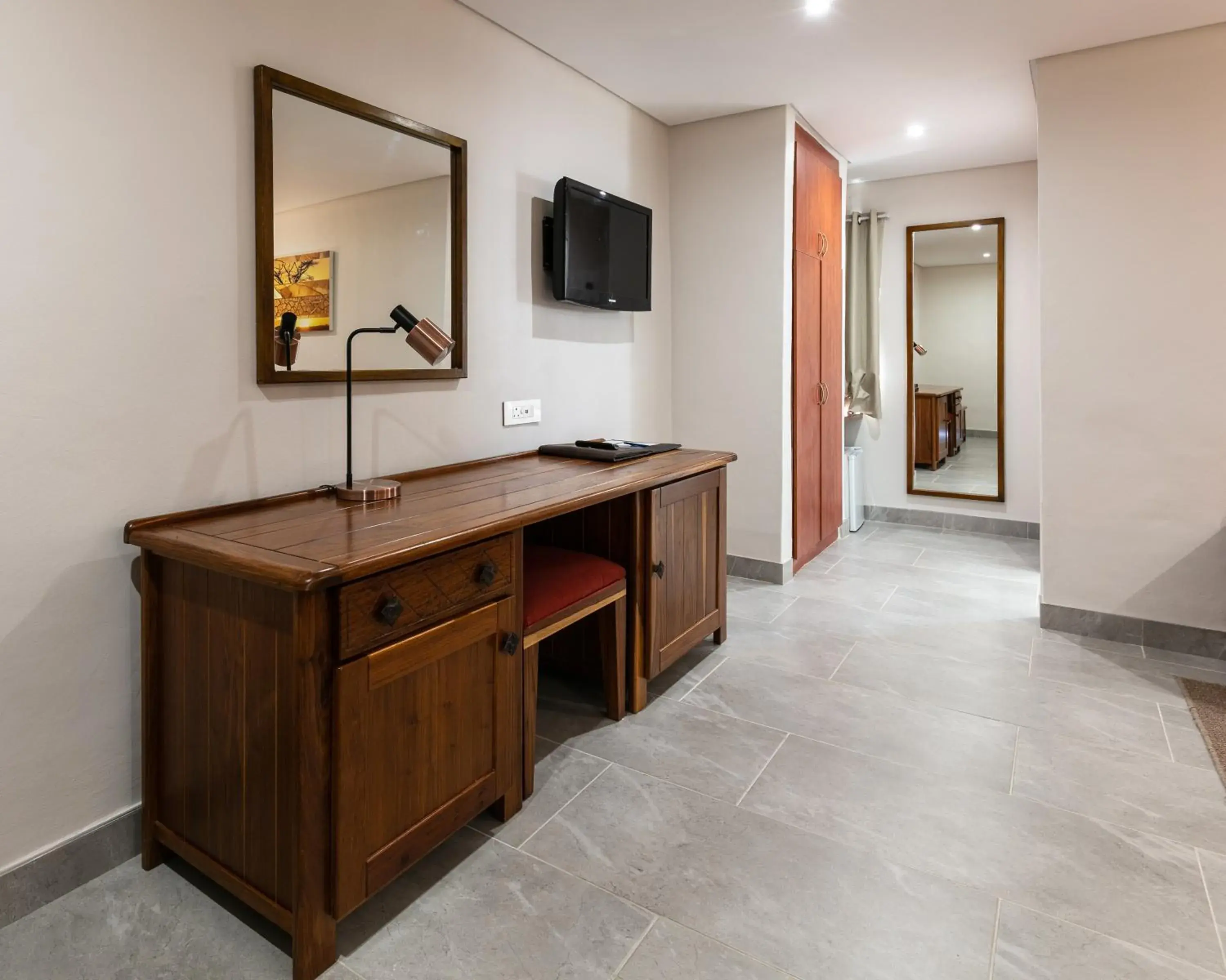 Deluxe Double or Twin Room - single occupancy in Cresta Jwaneng Deluxe Double or Twin Room - single occupancy in Cresta Jwaneng