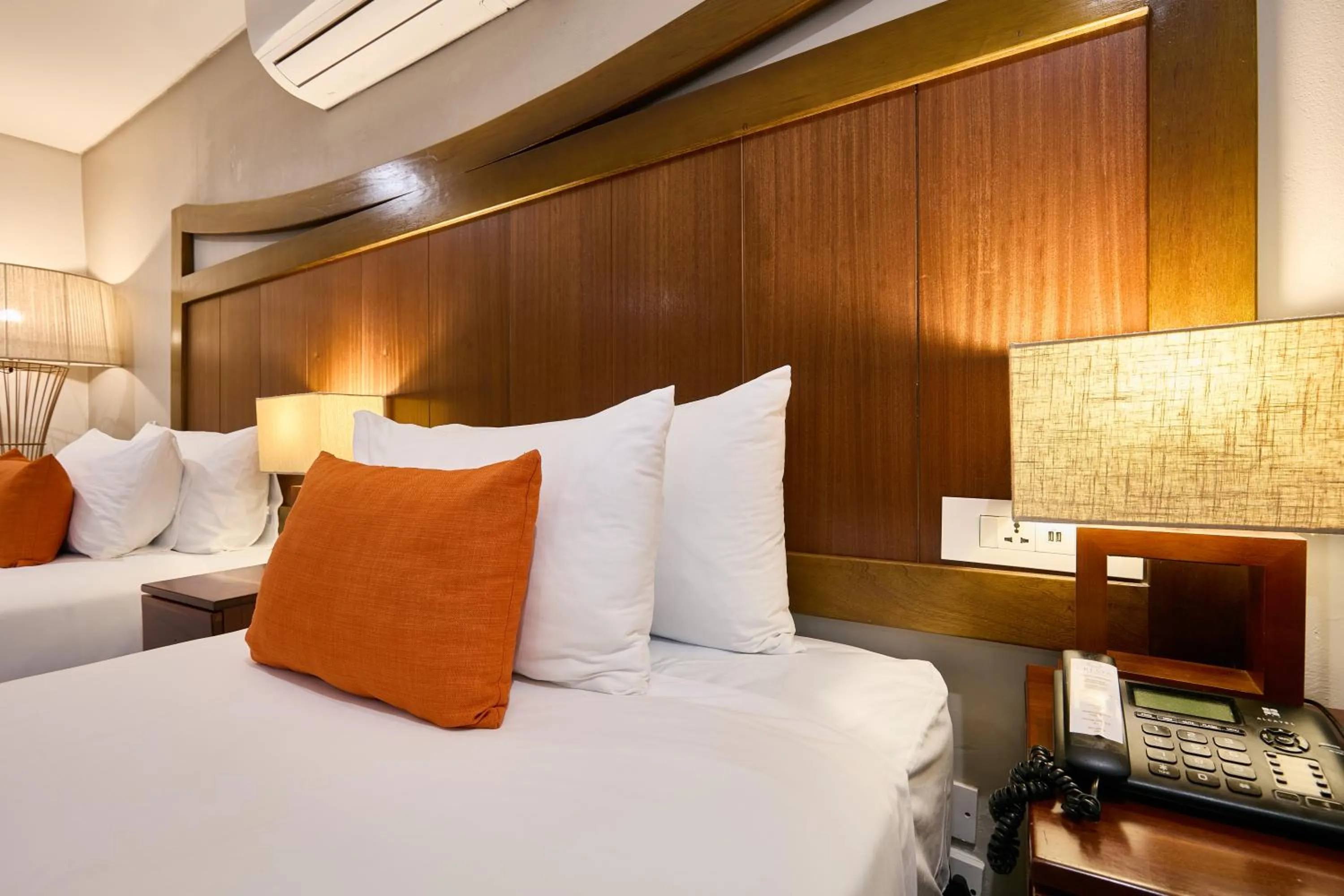 Bedroom, Bed in Cresta Jwaneng