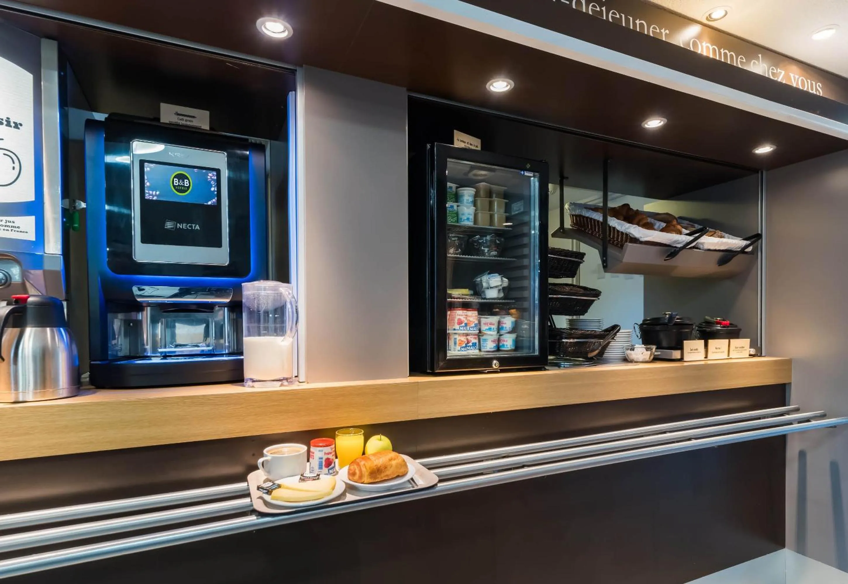 Buffet breakfast in B&B HOTEL Saint-Brieuc