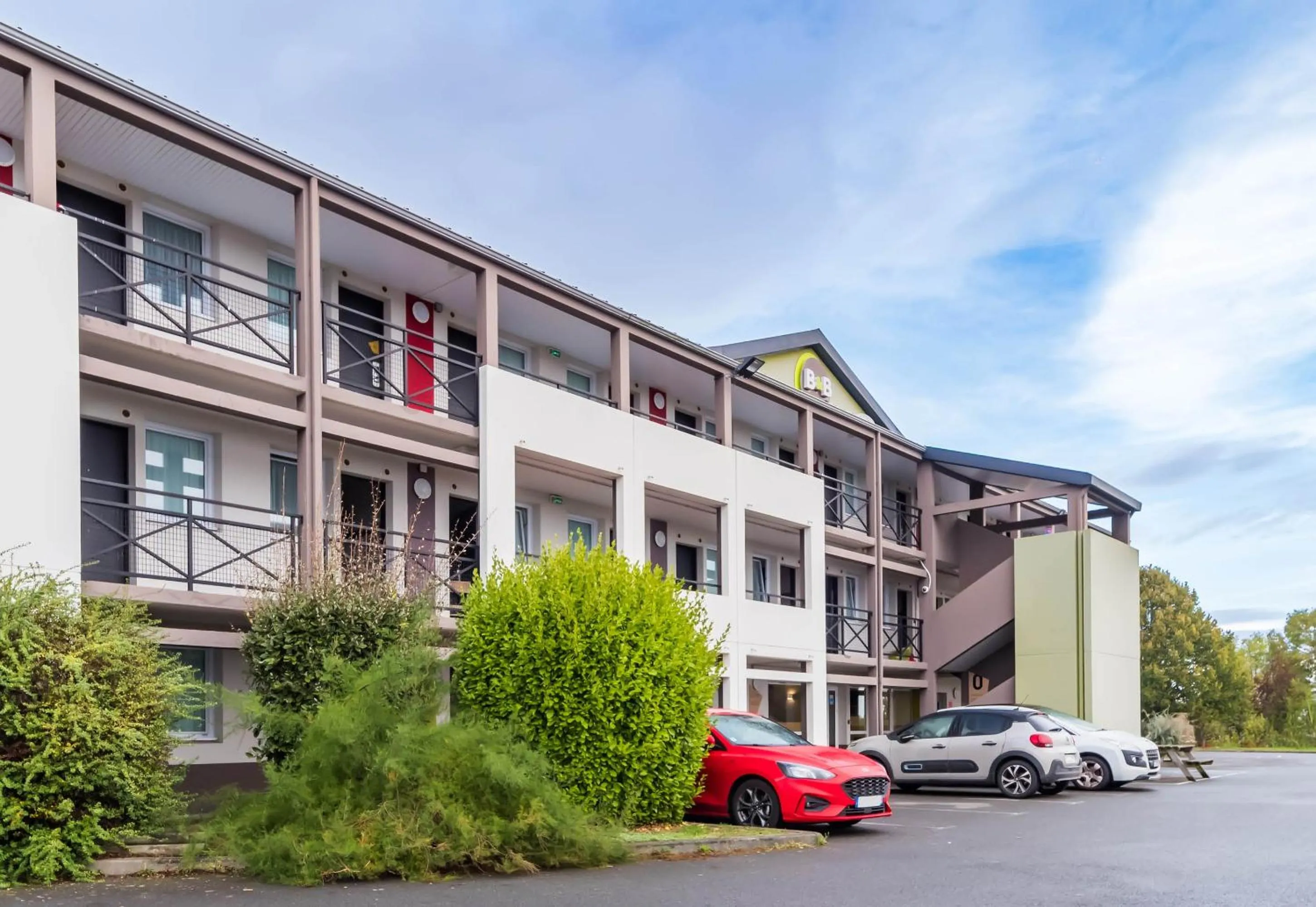 Property building in B&B HOTEL Saint-Brieuc