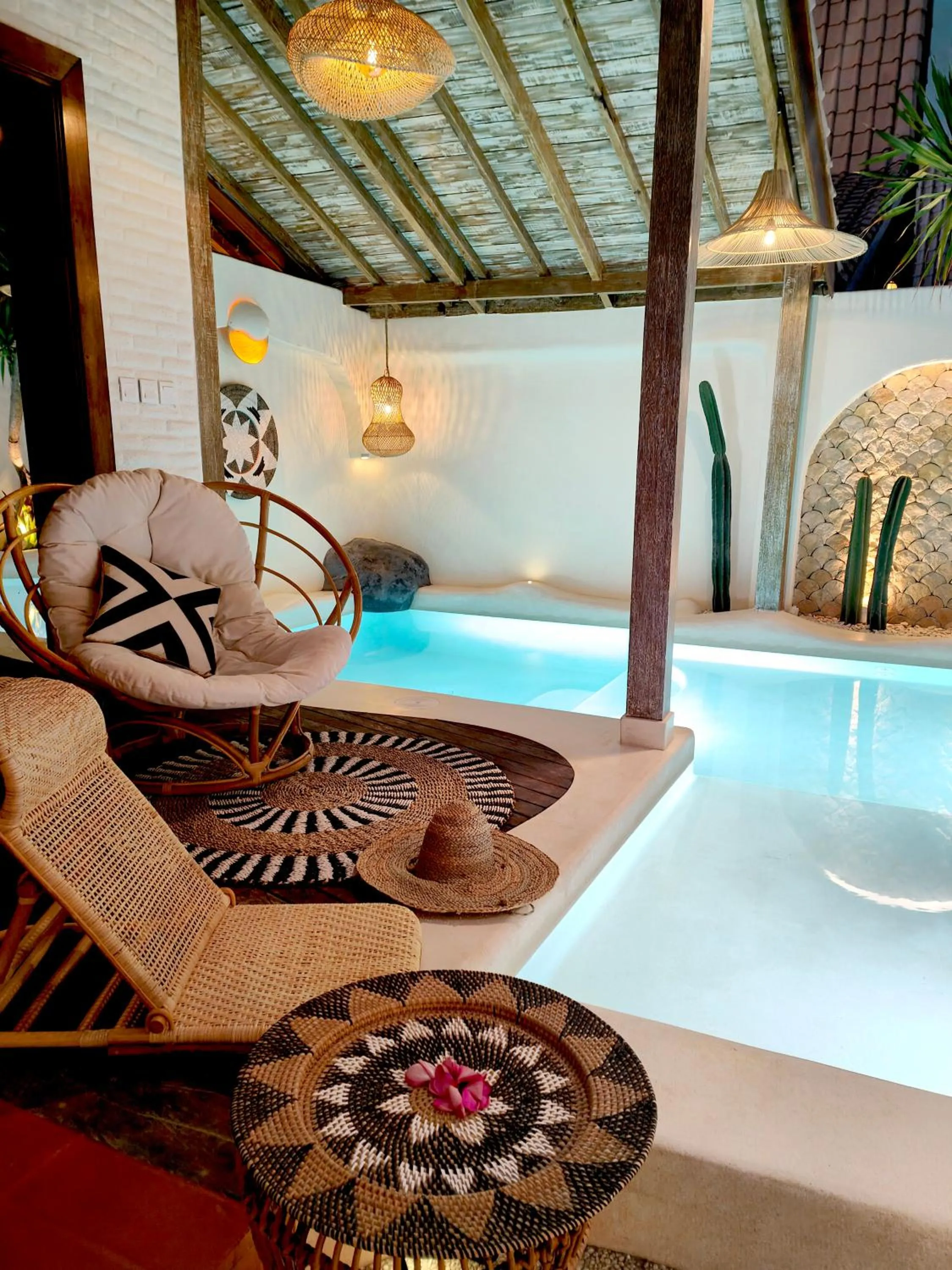 Area and facilities in Kaleydo Villas